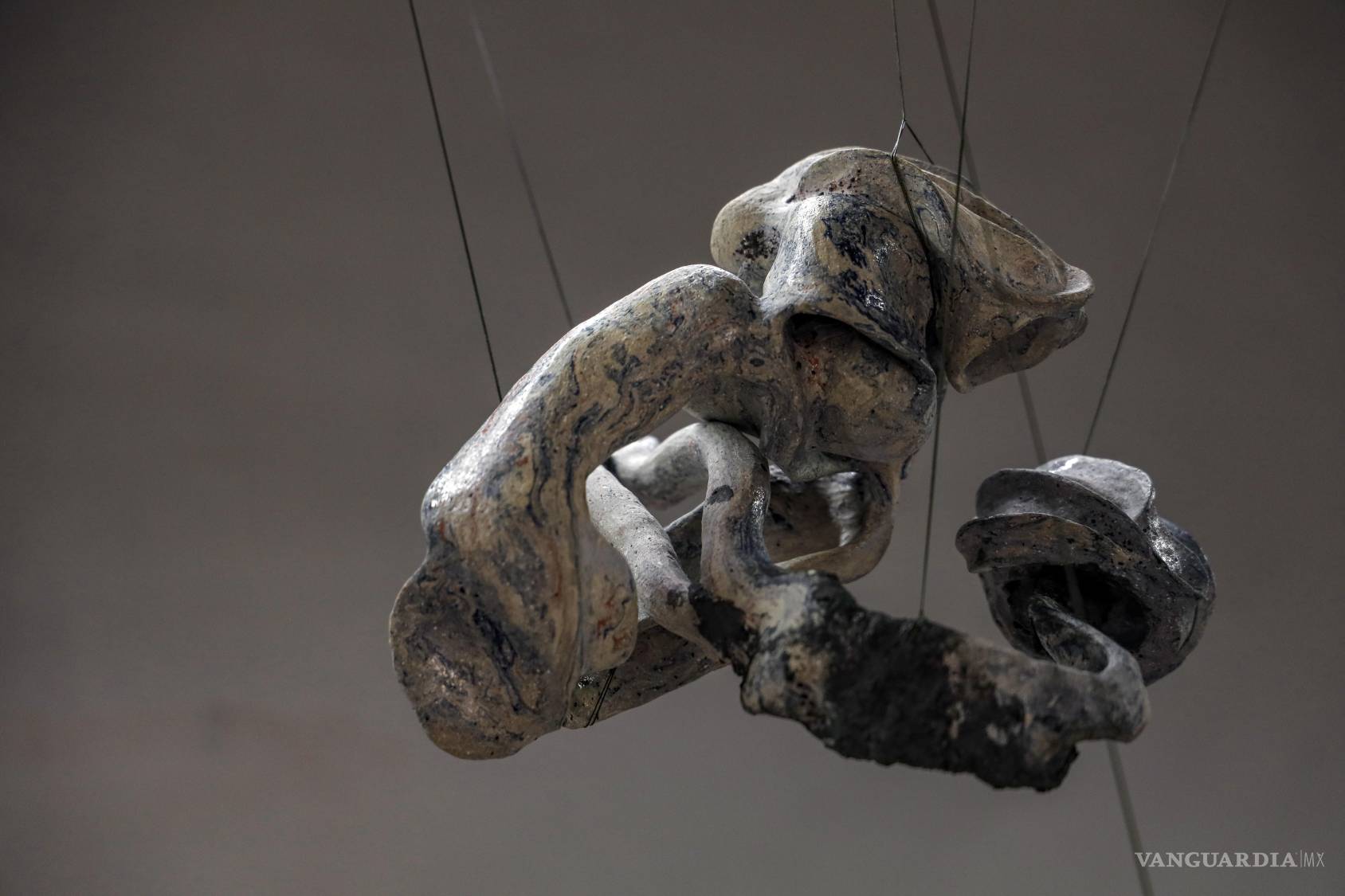 $!Vange Tamez regresa a su tierra para su primera exposición individual “Siempre cuerpo”