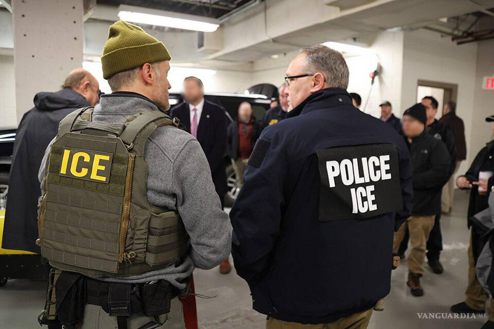 $!El gobernador de Nebraska respalda la campaña del ICE, pero emplea a trabajadores indocumentados