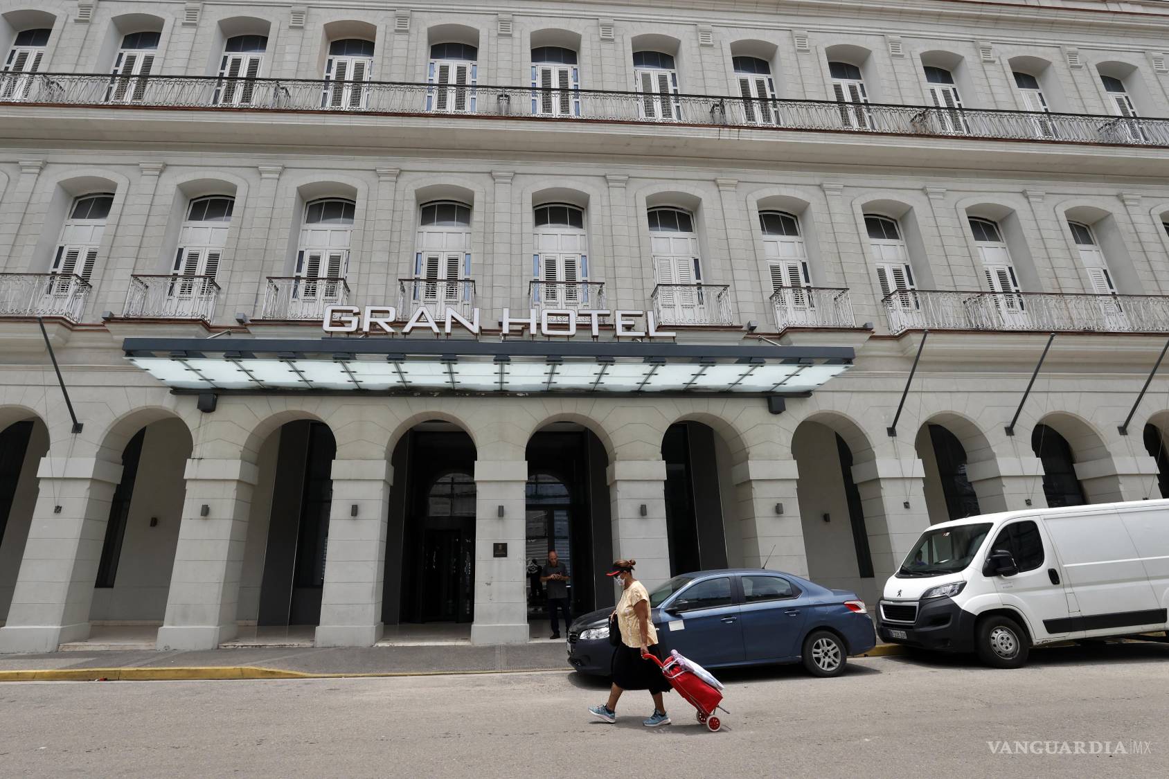 $!La salida parcial de Cuba de la hotelera española Meliá, la mayor operadora extranjera en el sector, es el cuarto anuncio de este tipo en apenas una semana tras las decisiones de salida de 3 hoteleras más.