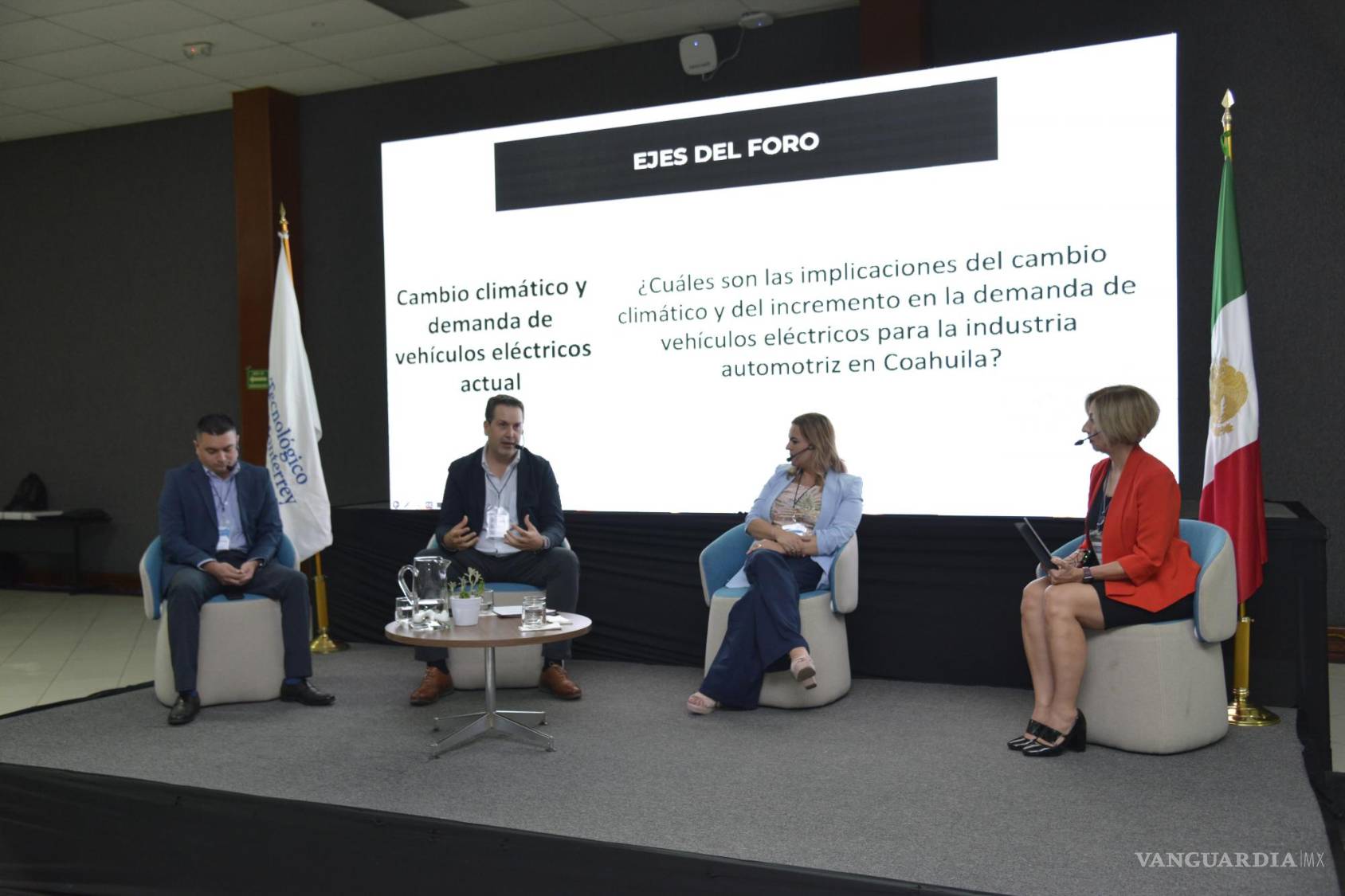 $!En foro del Tec de Monterrey, actores de la región señalan cuál debería ser el futuro de la macroregión económica Saltillo-Monterrey, de cara a la llegada de Tesla y tecnológicas.