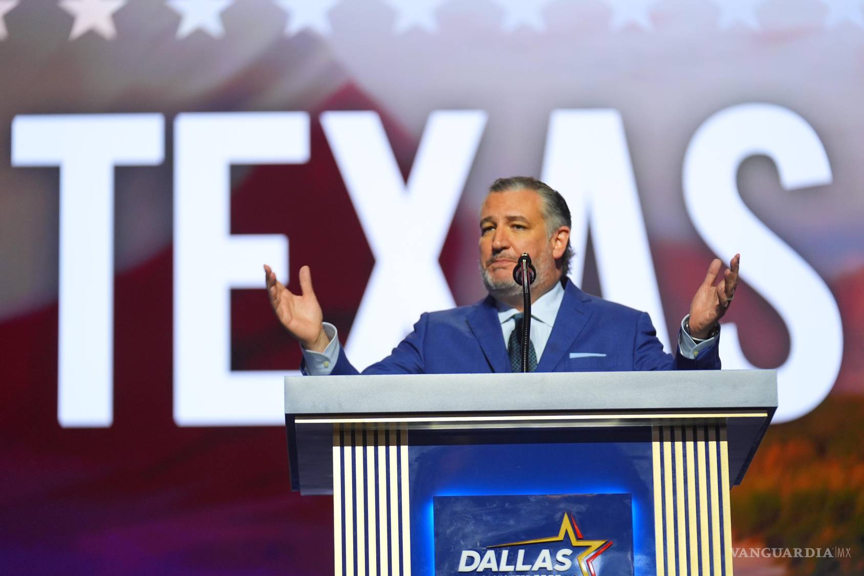 $!El senador Ted Cruz, republicano por Texas, habla en la convención republicana el jueves 10 de septiembre de 2026, en Dallas.