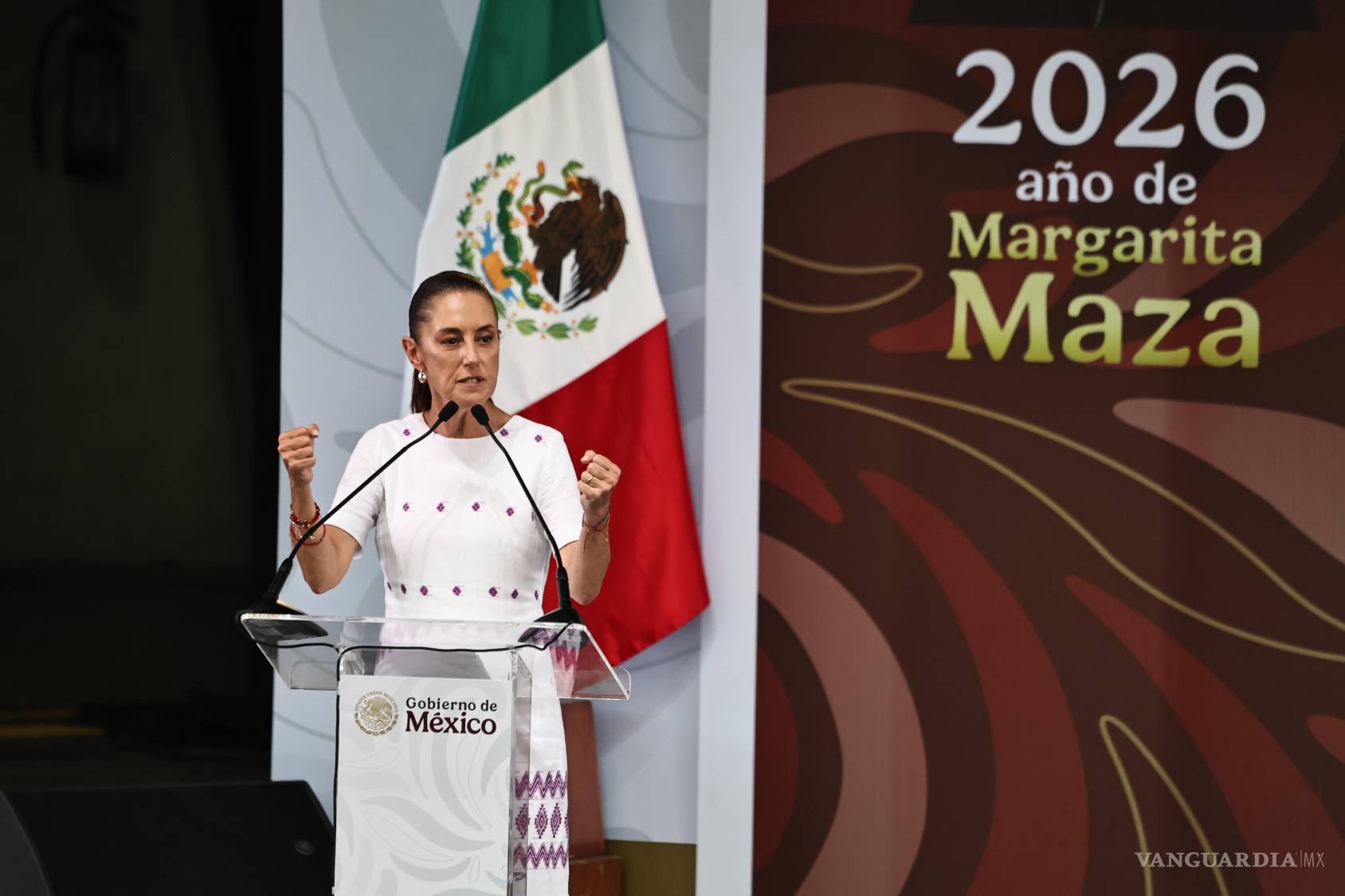 $!La presidenta Claudia Sheinbaum visitó Saltillo para presentar el informe regional “Honestidad y resultados en Coahuila”.