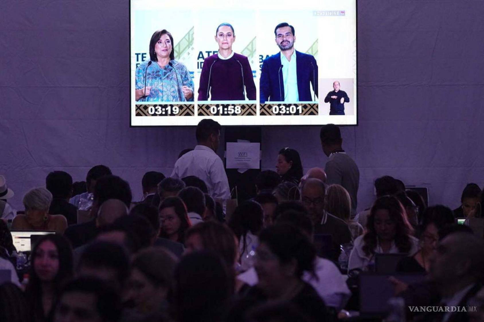 $!Gálvez y Máynez intentarán acortar la distancia ante la morenista, en medio de discusiones por propuestas de declinación | Foto: Cuartoscuro