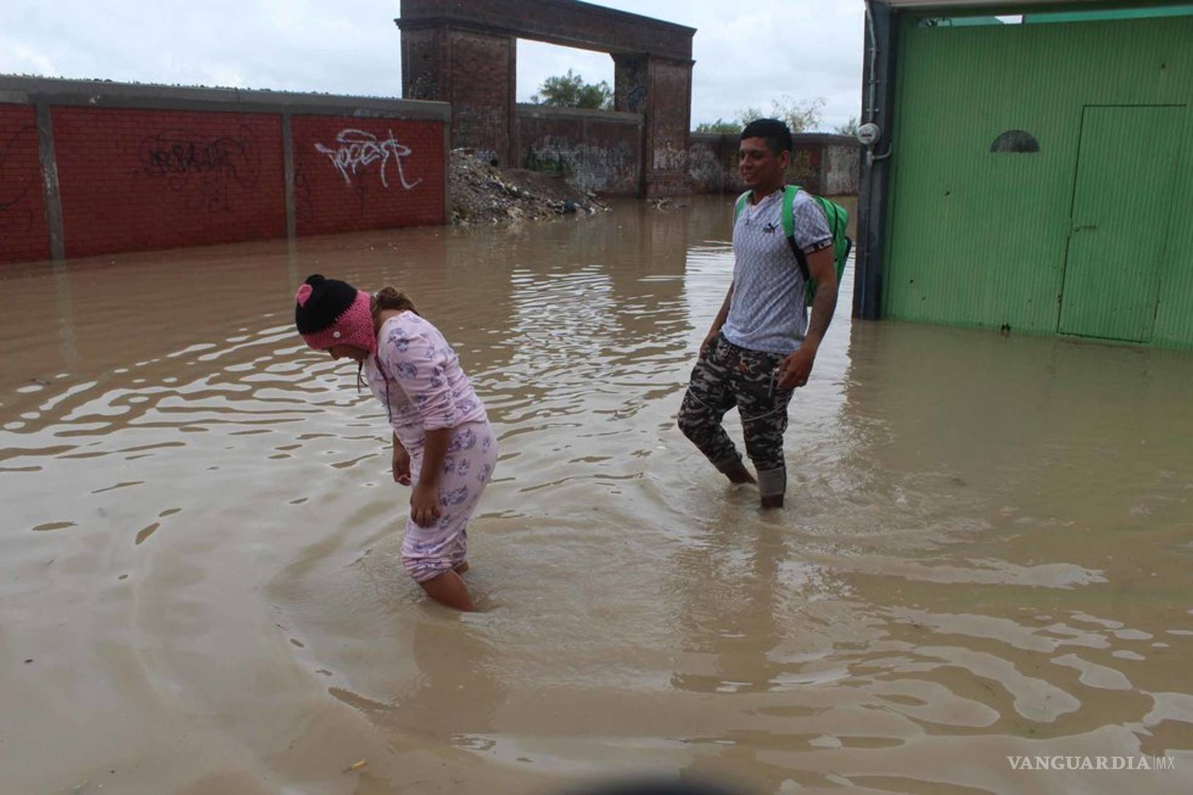 $!‘Ahogan’ lluvias a Torreón; suspende SEP clases en la Región Laguna