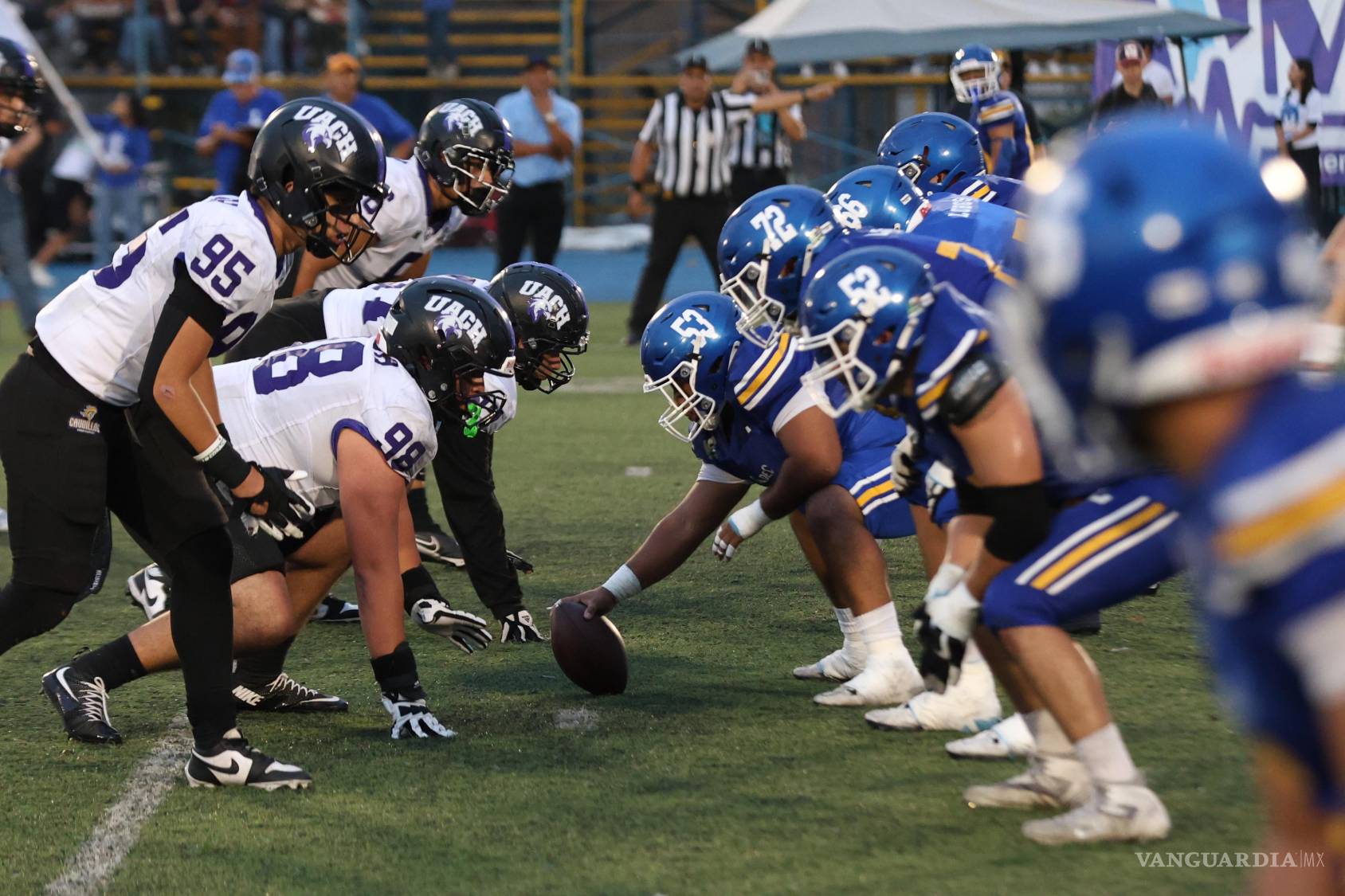 $!Las acciones en el campo se vivieron con intensidad desde el silbatazo inicial