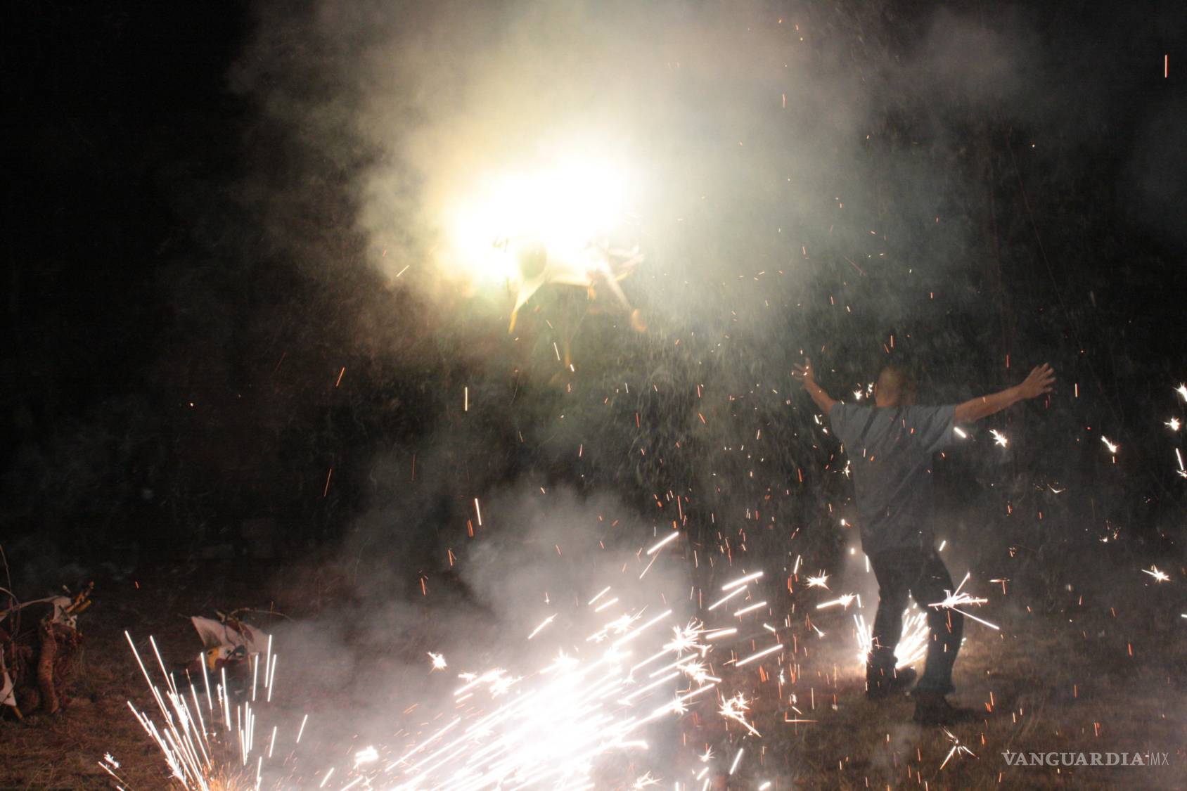 $!Una corrida luminosa en San Luis Potosí