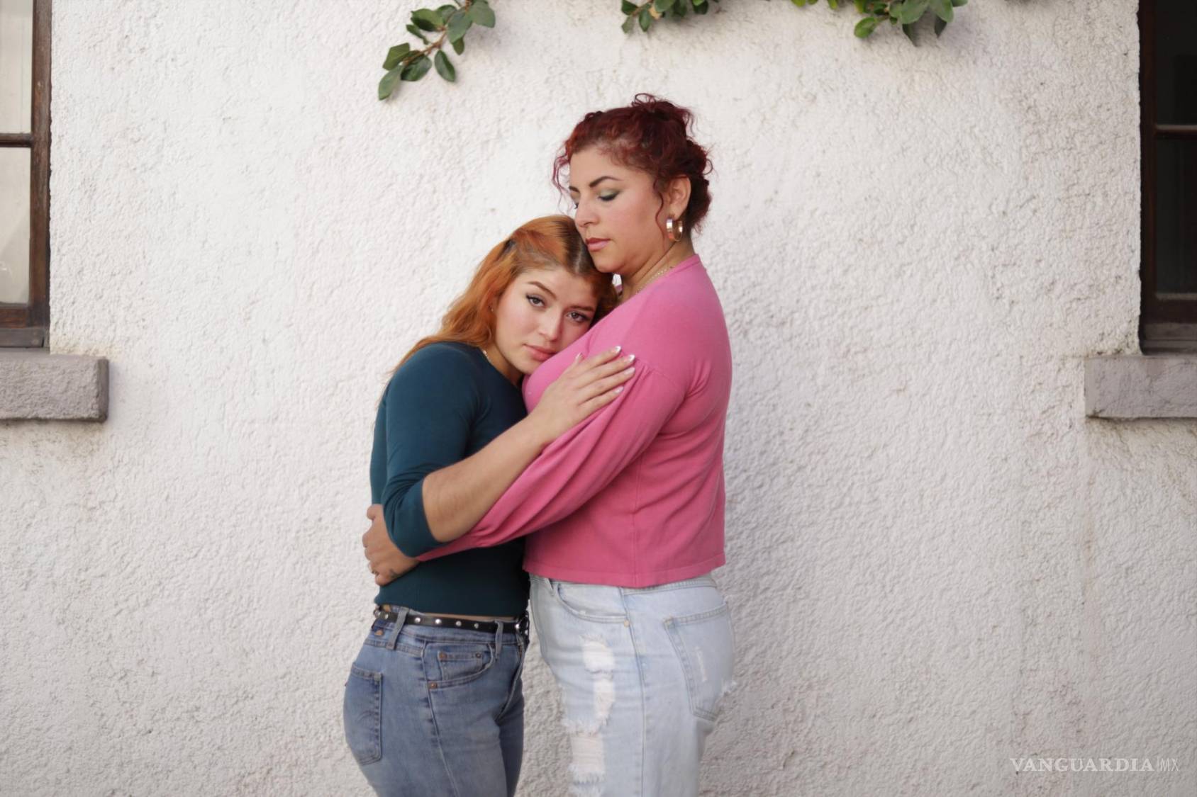 $!Fernanda ha encontrado apoyo en su mamá, Brenda Palacios, miembro del diplomado Prevención, Detección y Acompañamiento por Suicidio Abraza Tu Vida.