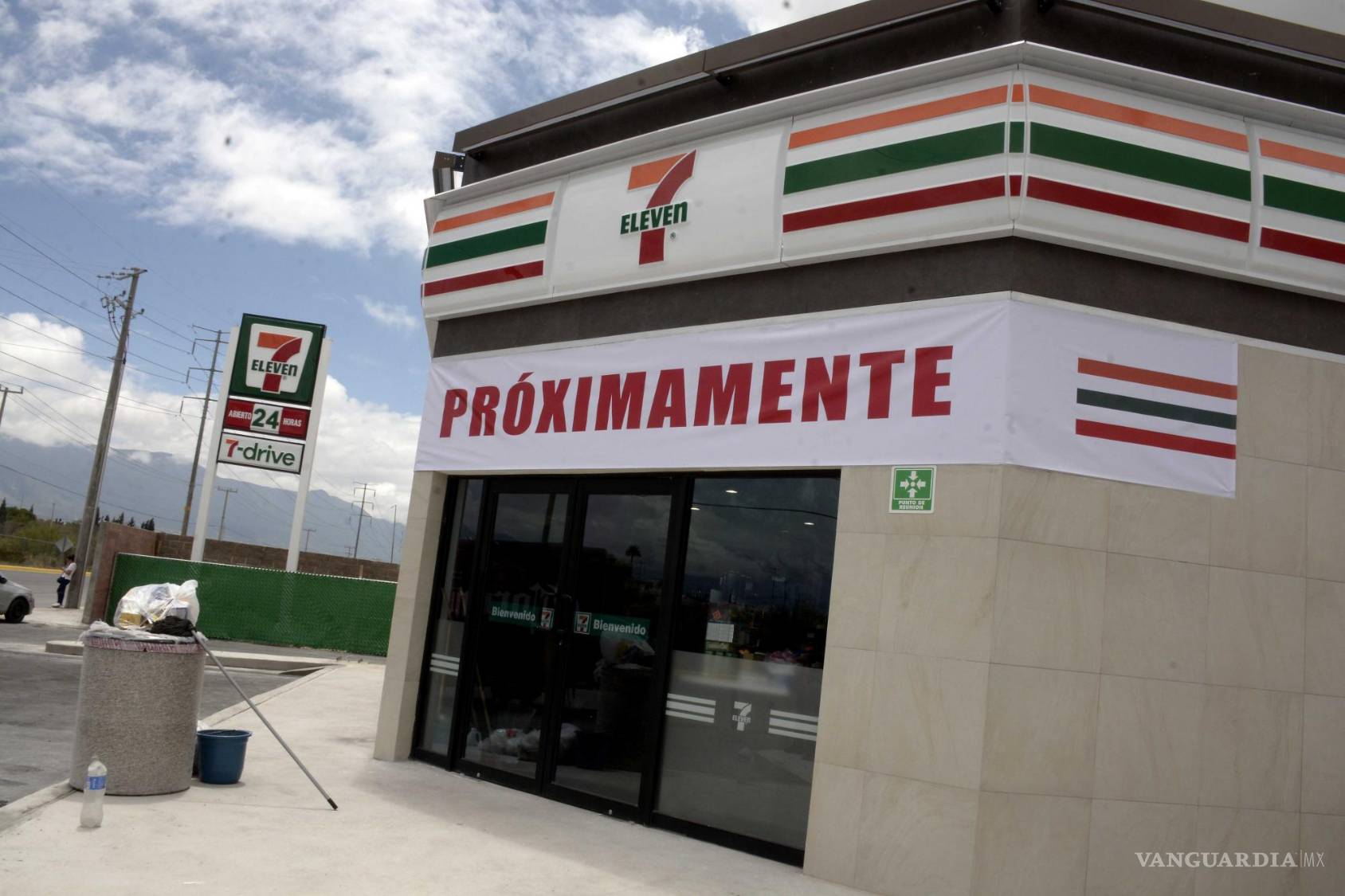 $!En octubre 7-Eleven inaugurará su segunda sucursal con servicio drive thru.