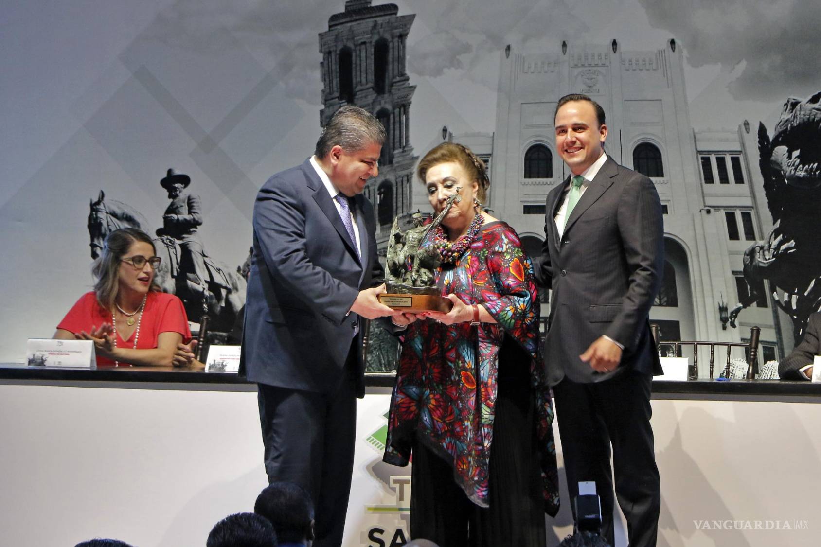 $!Garza fue reconocida por la ciudadanía y autoridades.