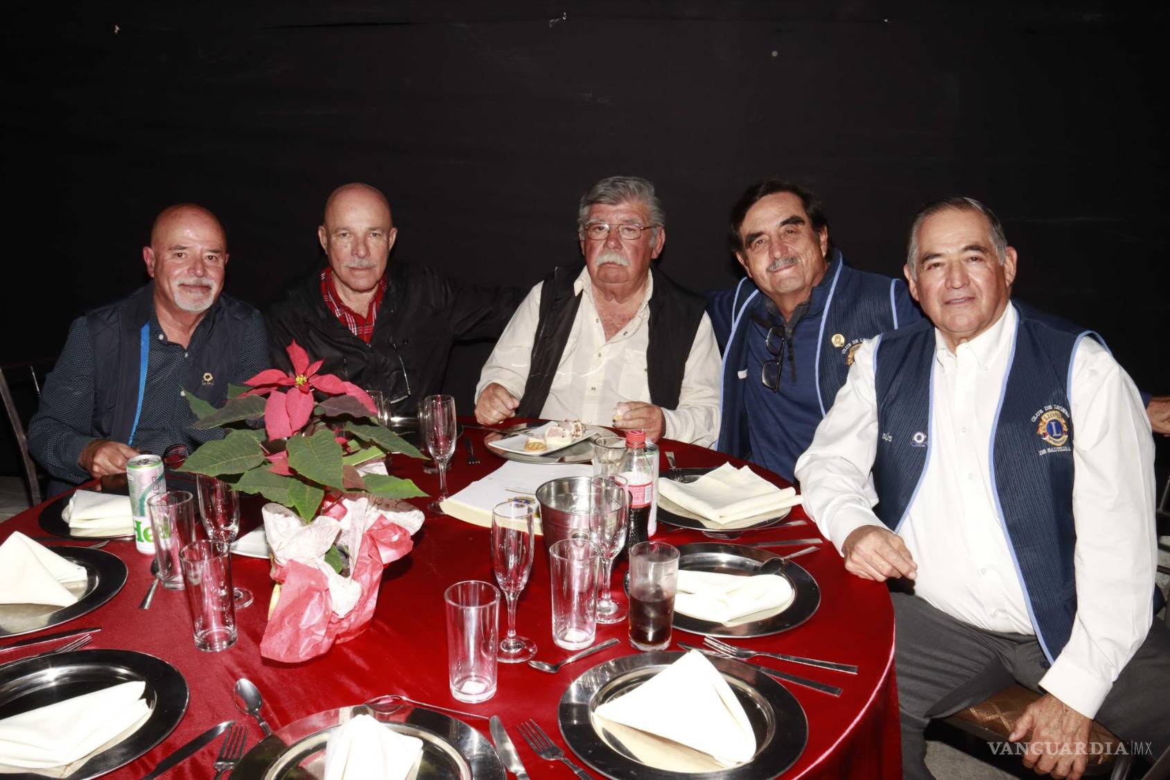 $!Se entregaron 8 millones de pesos a 43 organismos de la sociedad civil, recaudados durante La Feria de Saltillo, realizada el agosto pasado.