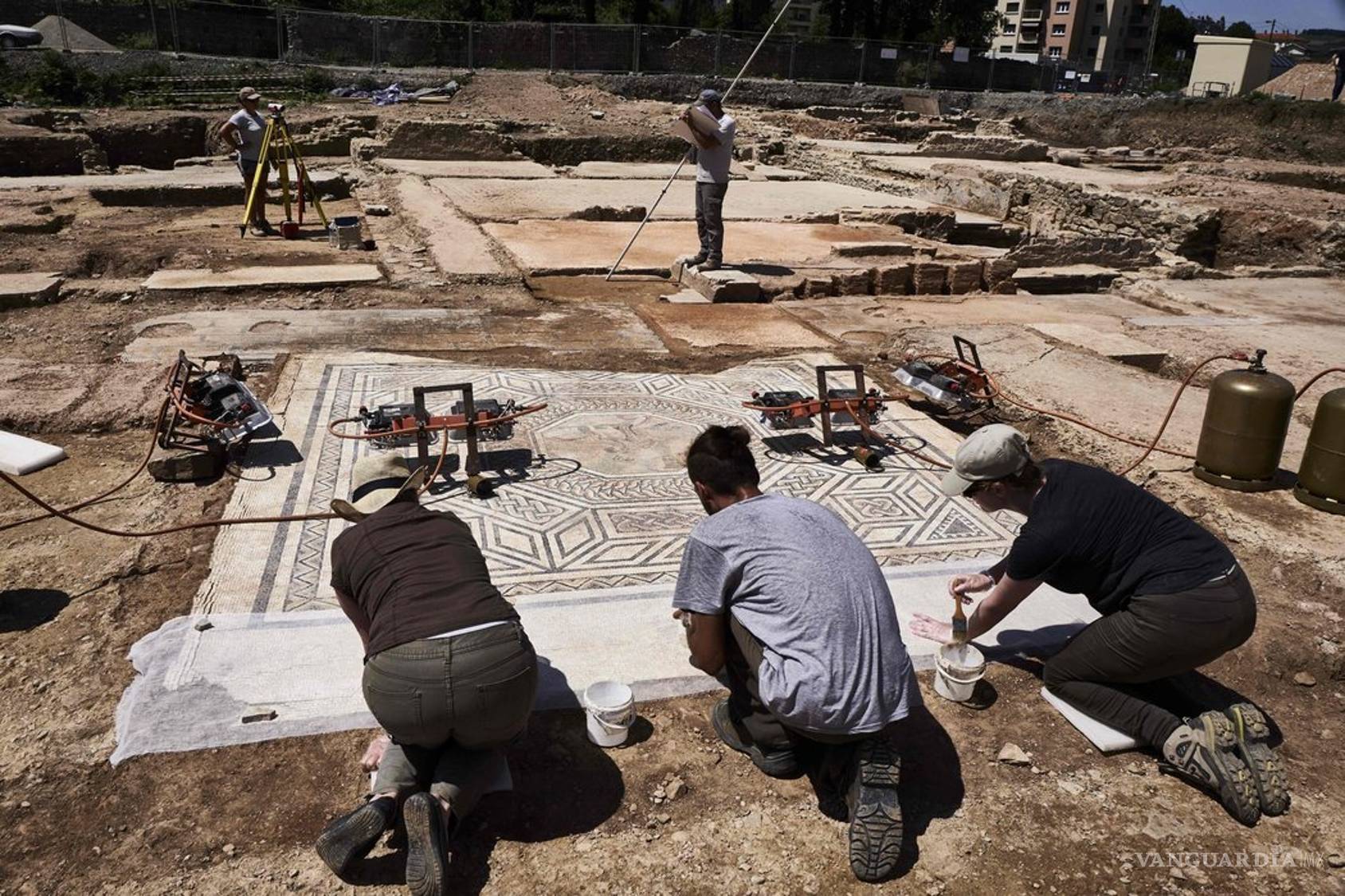 $!Descubren ruinas romanas “excepcionales” en Francia