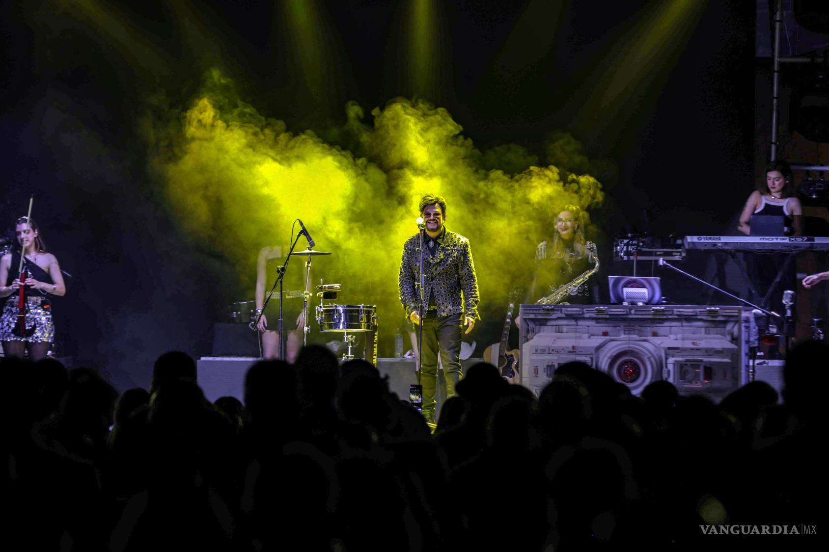 $!Concierto de Aleks Syntek a beneficio del DIF Saltillo.