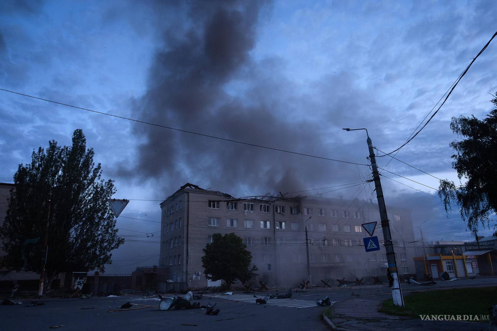 $!Ucrania ha fortificado ciudades en esta región industrial durante años, perdiendo un enorme número de soldados en su defensa frente al avance ruso.