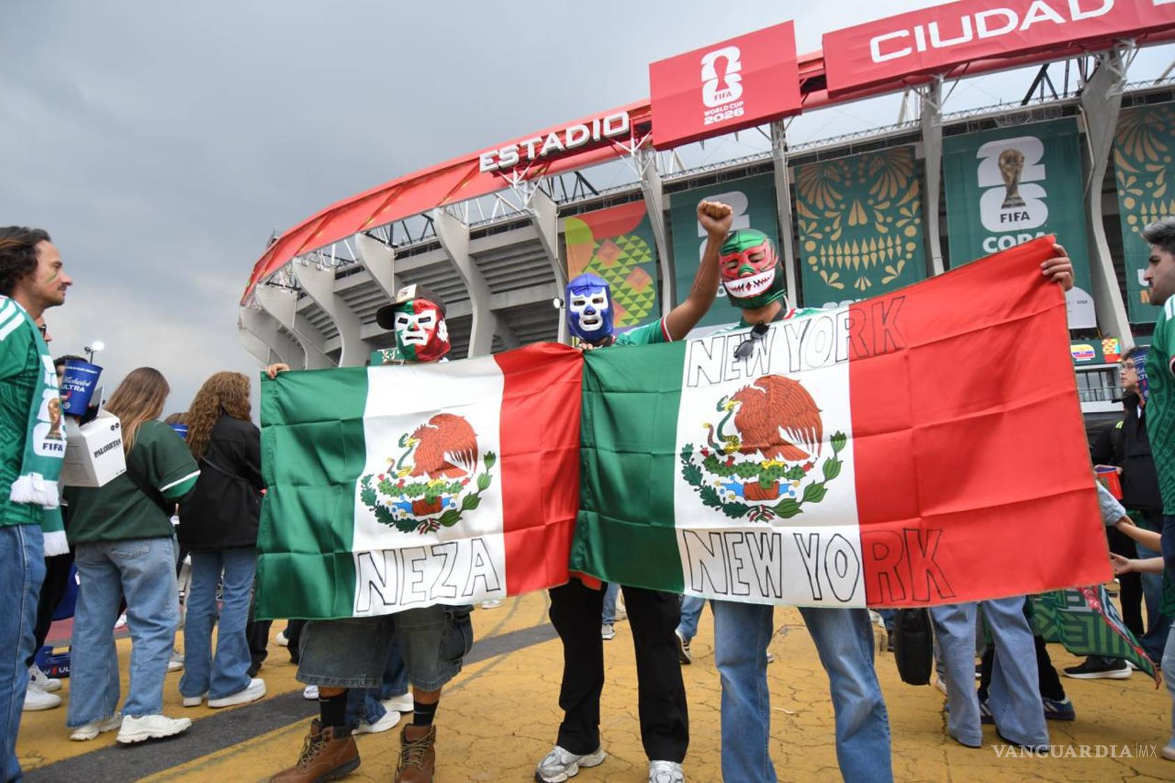 $!Entre la euforia mundialista, seguidores de la Selección Mexicana coinciden en que los buenos resultados no deben ocultar los problemas que enfrenta el futbol mexicano.