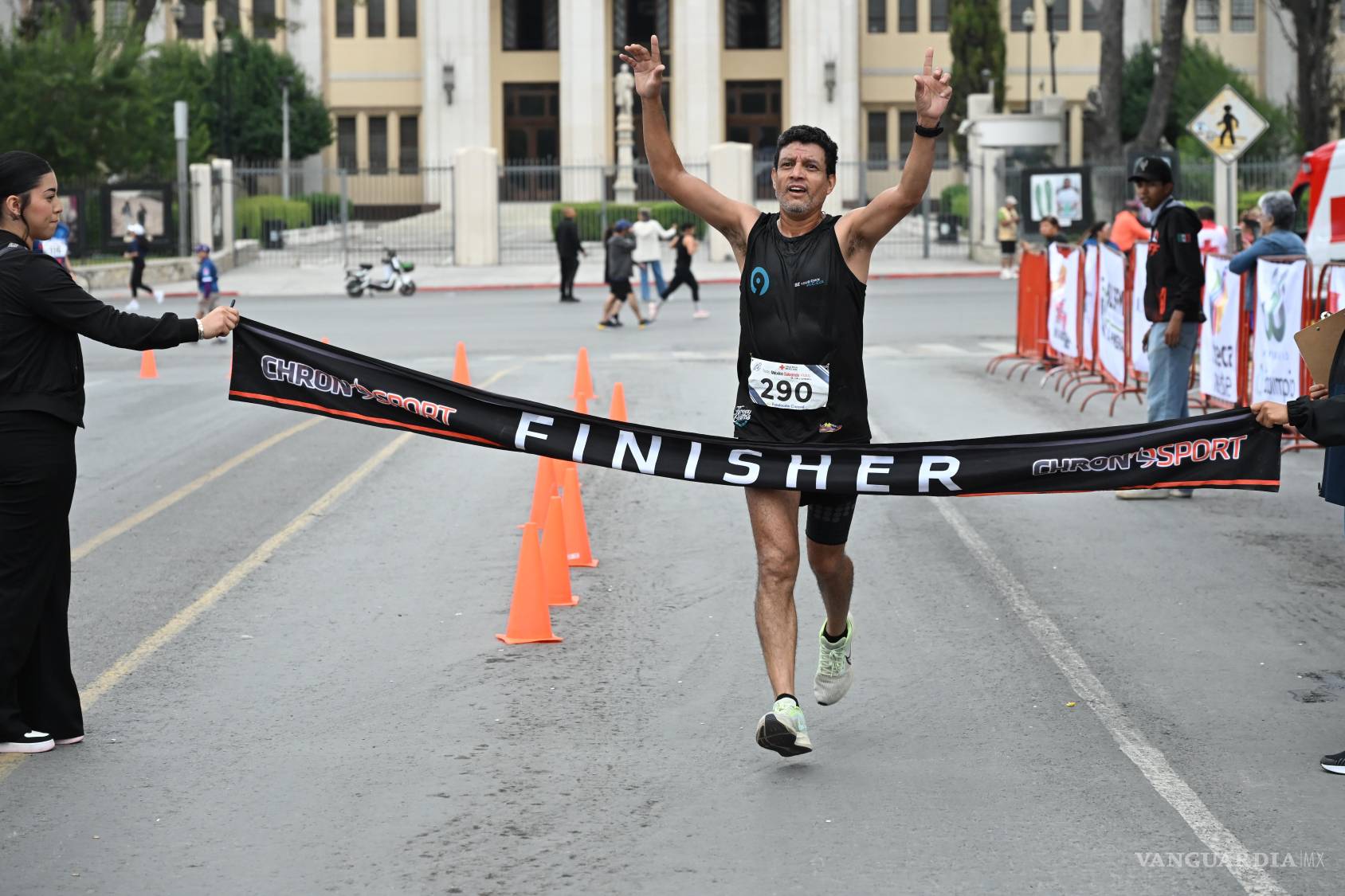 $!Jesús Moisés Soto Vargas fue el ganador de los 10K varonil, seguido por José Alfredo Linares y Raúl García López.