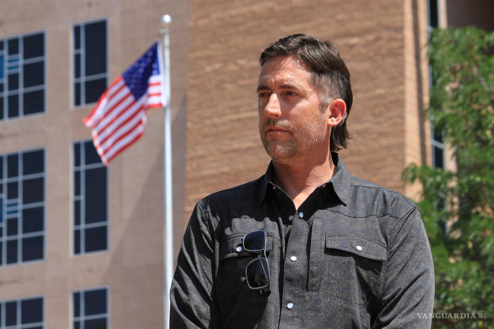 $!El agente especial de la DEA, David Howell, presentó una denuncia como informante, rente al tribunal de distrito de EU en Albuquerque, Nuevo México.