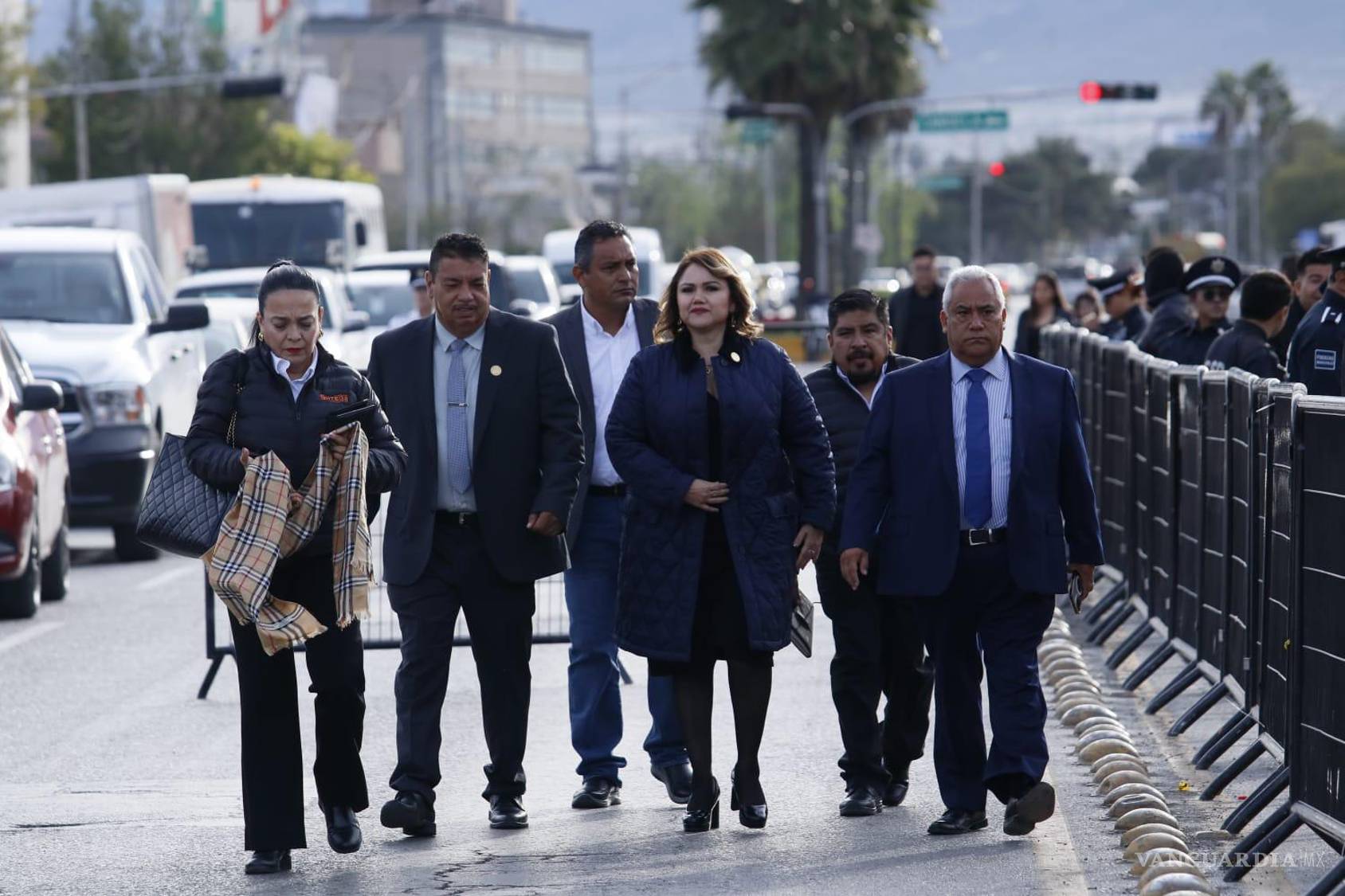 $!Funcionarios públicos acudieron a la toma de protesta de Manolo Jiménez.