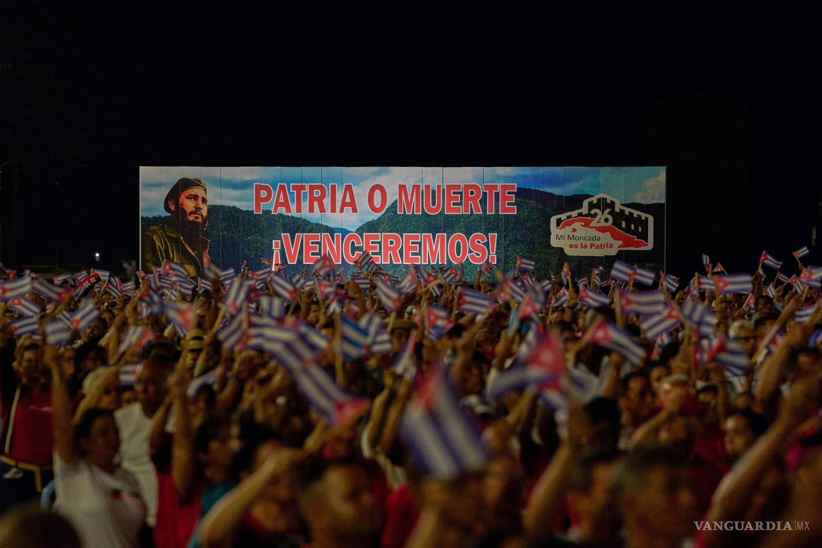 $!Personas asisten a la conmemoración del el 73er aniversario del inicio de la Revolución Cubana, en Pinar del Río, Cuba, el 26 de julio de 2026.