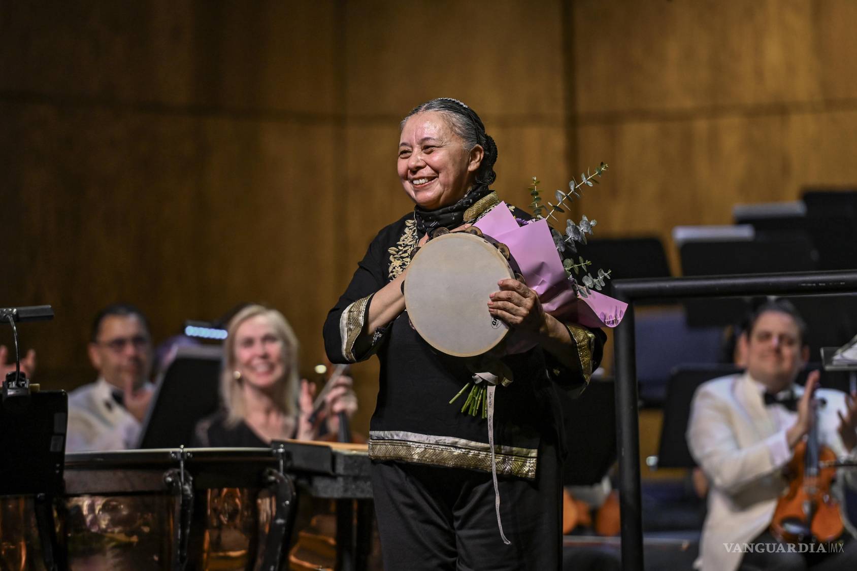 $!Las percusiones y la música de una mujer protagonizan memorable concierto en el Teatro de la Ciudad