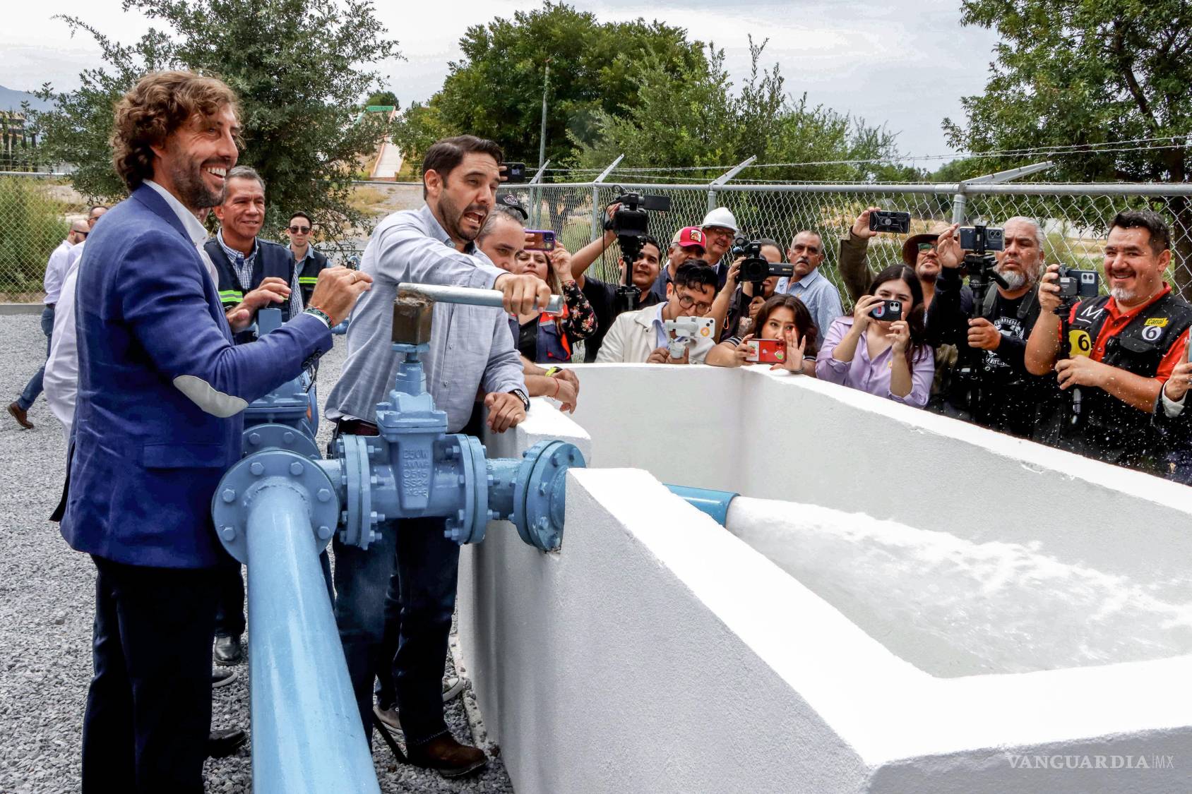 $!Un nuevo pozo de agua, que se suma a la red que alimenta a la población del norte y oriente fue inaugurado en el Parque Ecológico El Paraíso, en la Aurora.