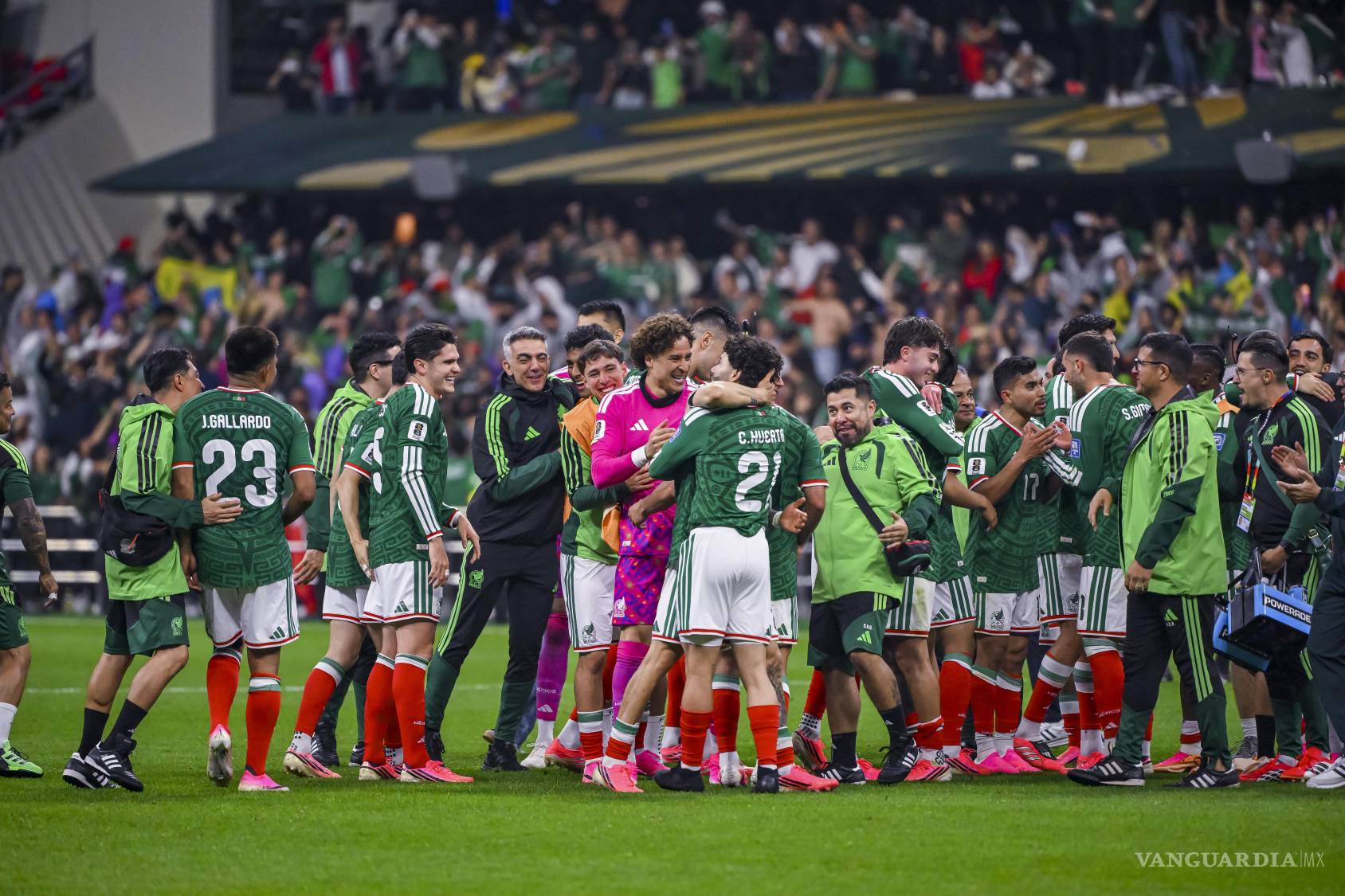 $!El aficionado saltillense asegura que la Selección Mexicana de 2026 juega más como equipo que la de 1986 y ve posibilidades reales de vencer a Inglaterra.