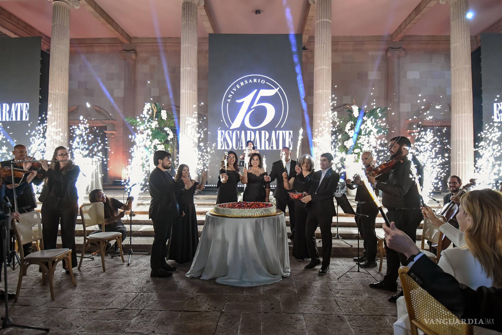 $!Revista Escaparate celebró tres lustros de impulsar historias de éxito y liderazgo empresarial en la región.