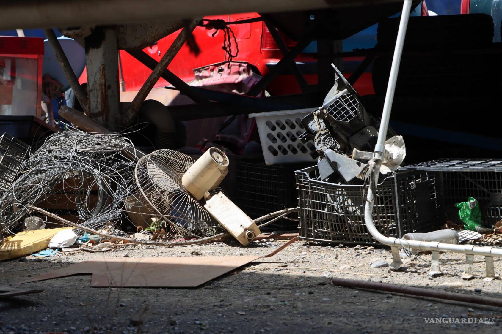 $!La basura es visible en la zona.