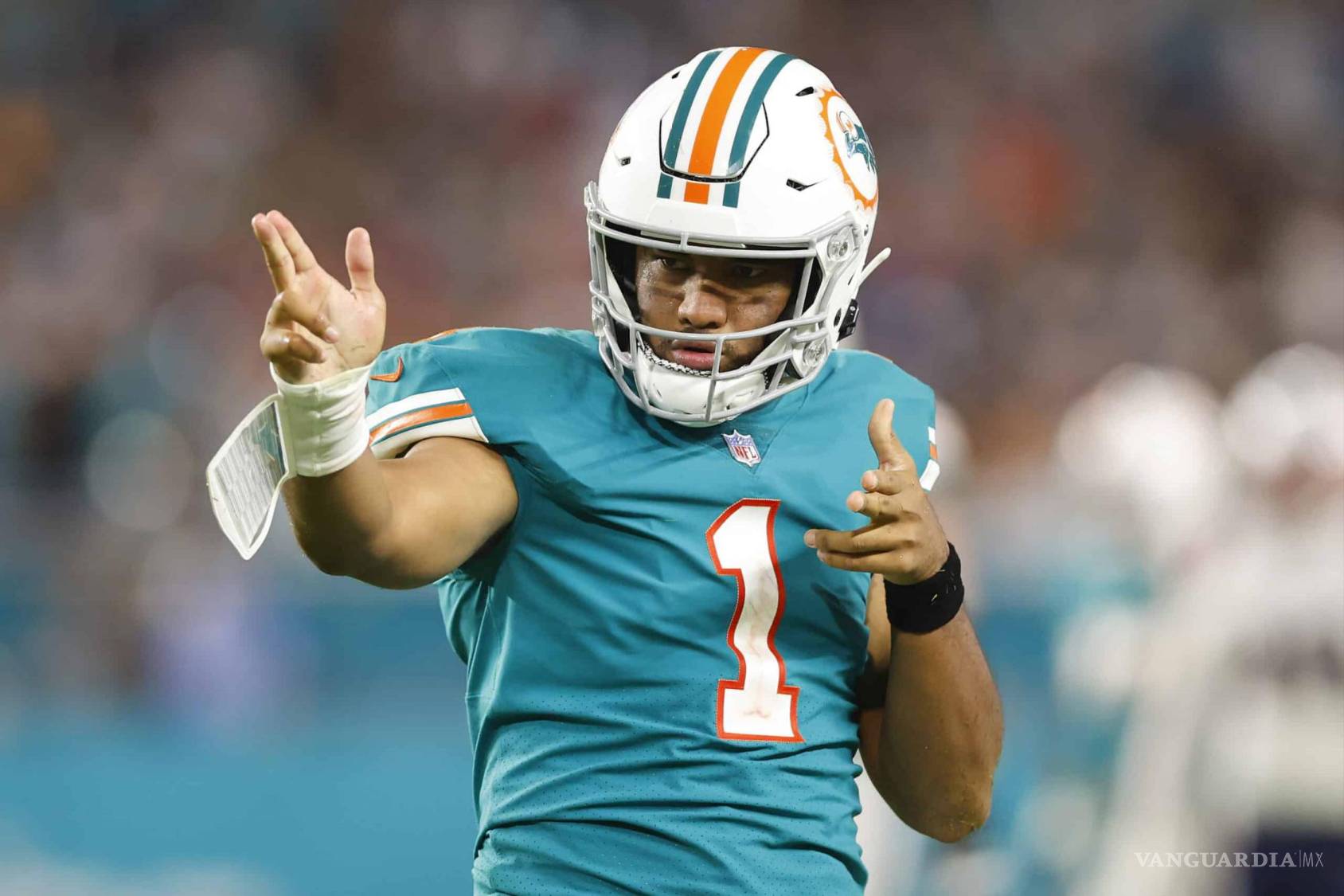 $!Tua quiere llevar a los Dolphins a una racha invicta de 3-0 por primera vez desde 1995-96.