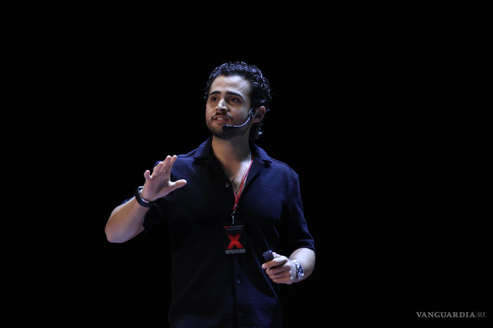 $!A través de sus diversas charlas, TEDx San Esteban invitó a los asistentes a reflexionar sobre los desafíos actuales del mundo y cómo todos podemos contribuir al cambio.