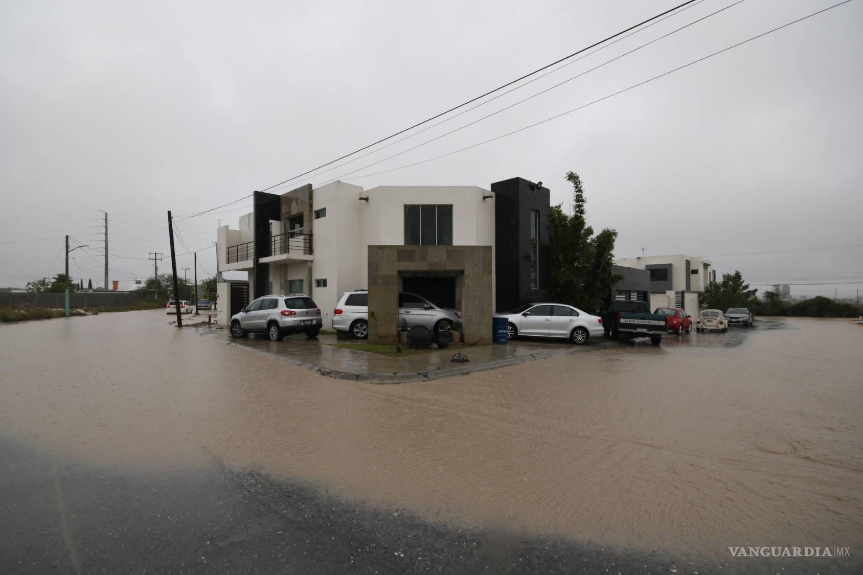 $!Desaparece ‘Hanna’ a dos niñas y una mujer; atormenta a Región Sureste de Coahuila