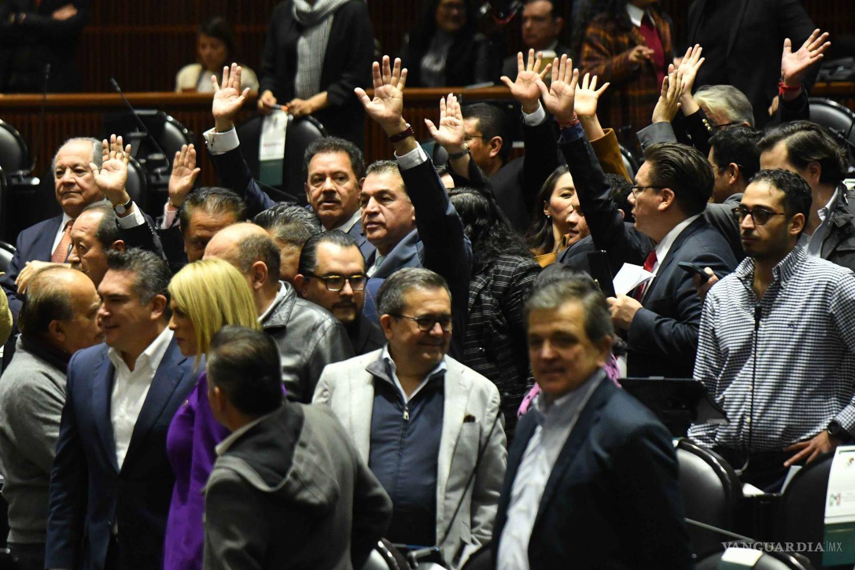 $!Una de las grandes batallas que tendrá la oposición será no solo la Presidencia, el objetivo que deben tener en mente es que el oficialismo no consiga la mayoría calificada en el Legislativo | Foto: Cuartoscuro