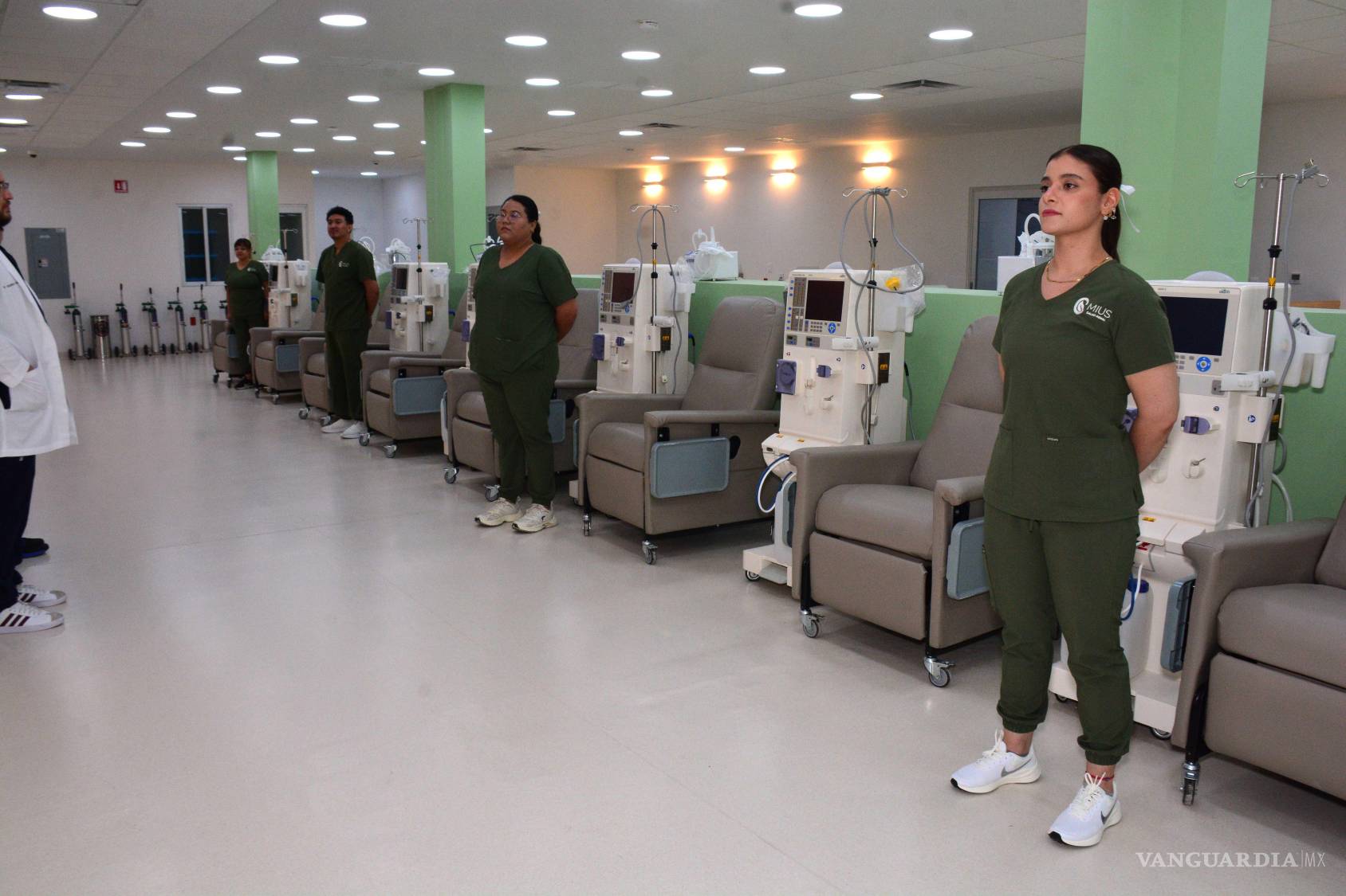 $!El nuevo espacio de hemodiálisis ofrecerá un enfoque multidisciplinario con nefrólogos, personal de enfermería, nutrición y psicología para mejorar la calidad de vida de los pacientes.
