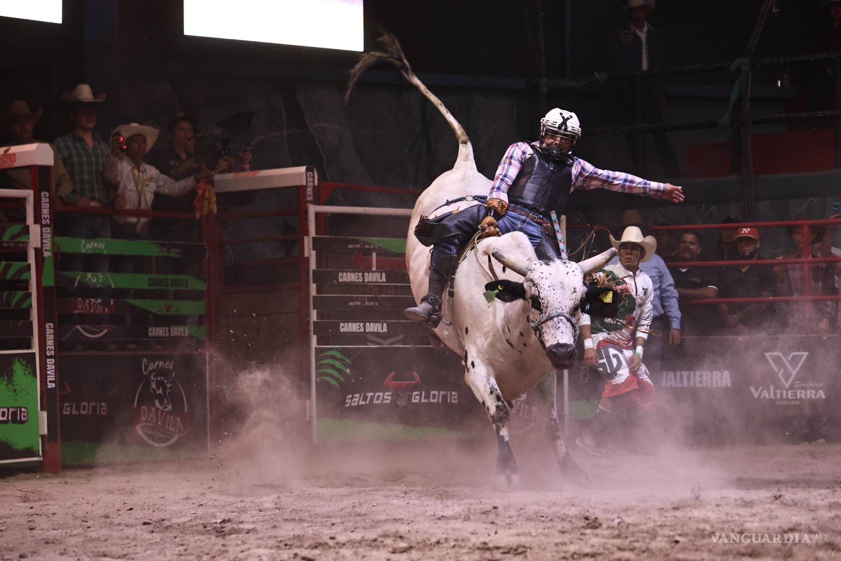 $!El rodeo se sigue haciendo presente el último mes de año.