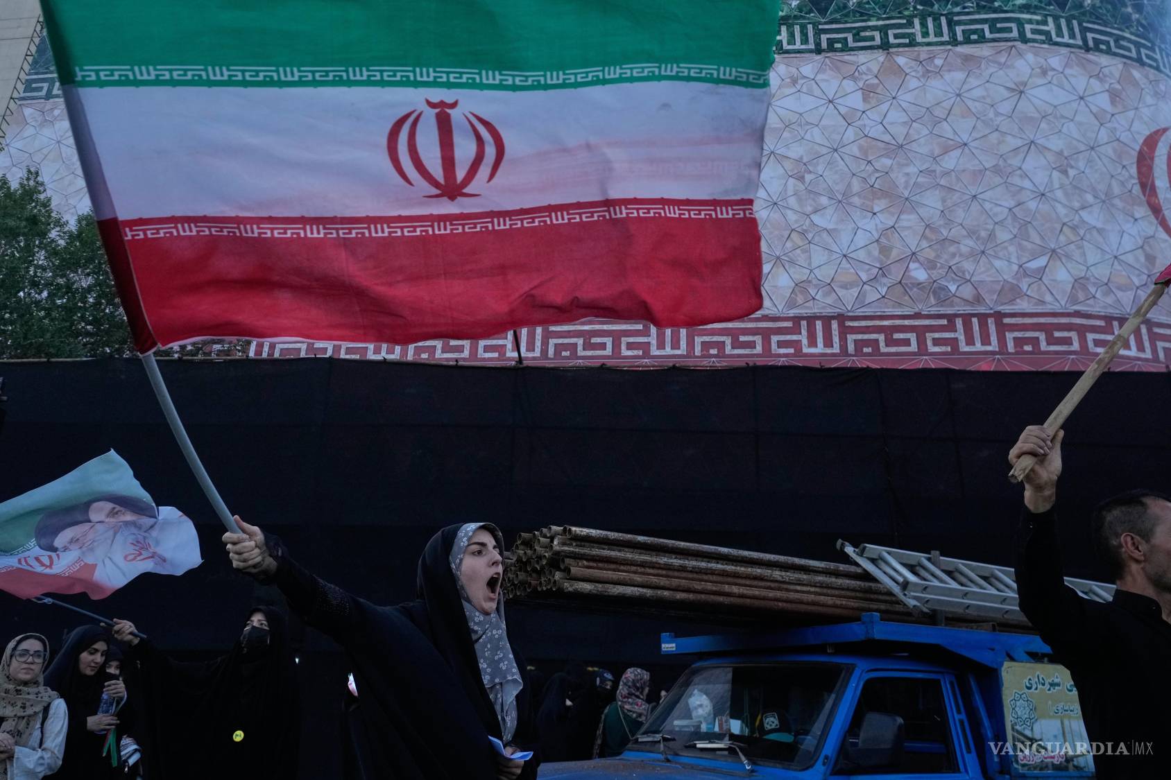 $!El descontento popular en Irán ha ido en aumento en la última década debido a la crisis económica, un factor de presión interna que las autoridades esperan mitigar con el alivio de las sanciones petroleras.