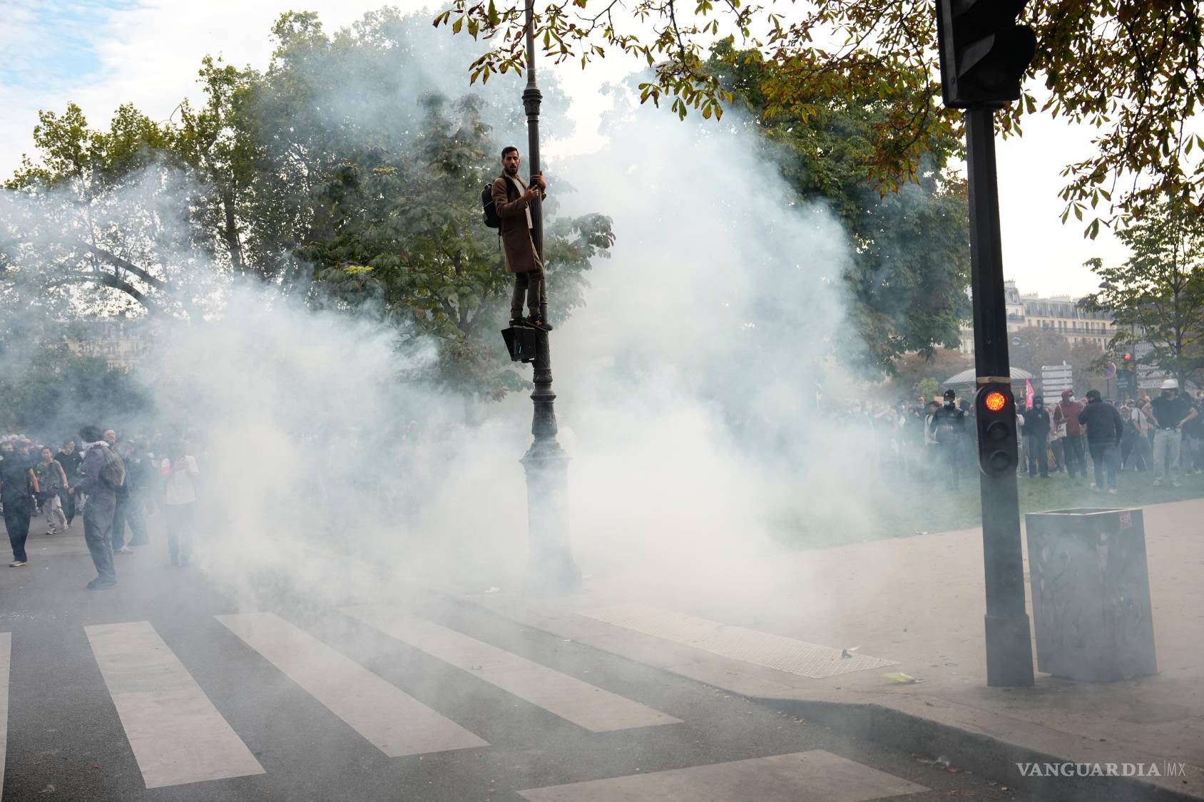 $!Organismos de derechos humanos cuestionaron la respuesta policial contra menores.