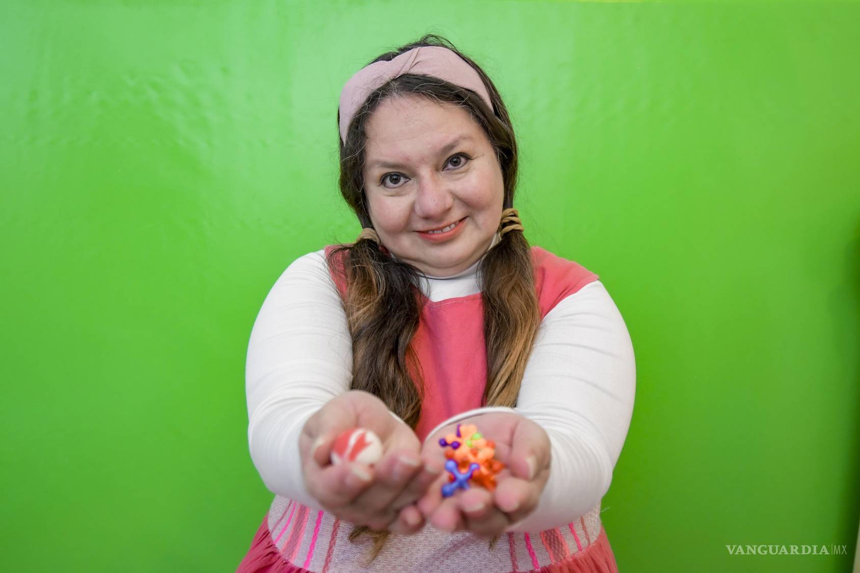 $!Un espectador, un personaje: ‘Ausencias’ la íntima obra de teatro que se estrena en Saltillo