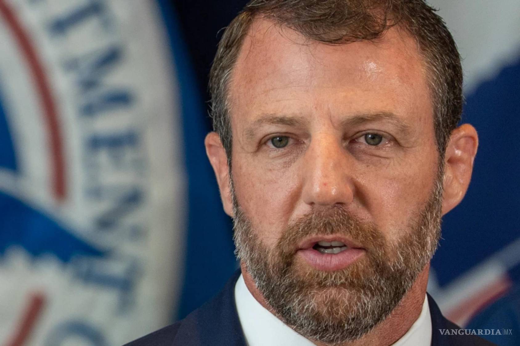 $!El secretario de Seguridad Nacional, Markwayne Mullin, habla durante una conferencia de prensa el miércoles 1 de julio de 2026 en Nueva York.