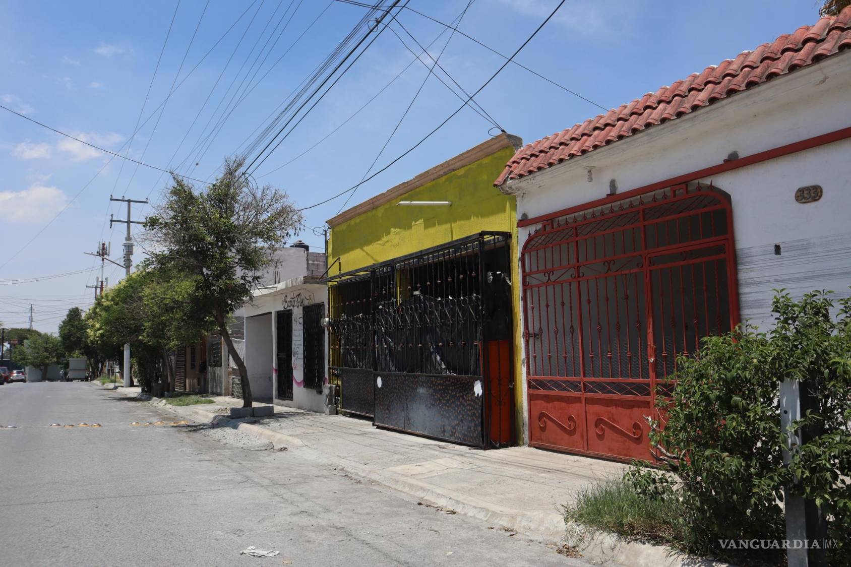 $!Familias usan su crédito para renovar una vivienda actual.