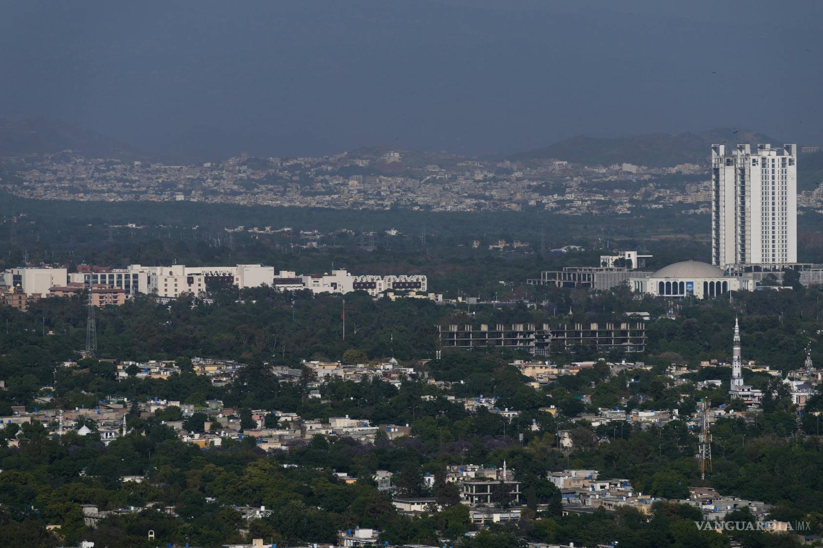 $!La guerra iniciada en febrero deja un saldo de miles de fallecidos en Irán, Líbano e Israel, marcando una crisis humanitaria y económica sin precedentes.