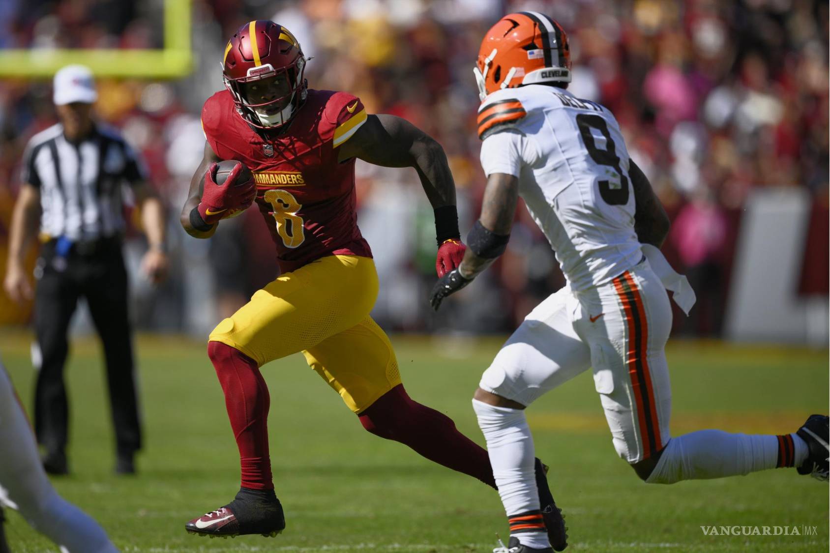 $!Brian Robinson se enfrenta a una dura defensiva de Baltimore que ha limitado a sus oponentes, haciéndolo dependiente de una anotación.