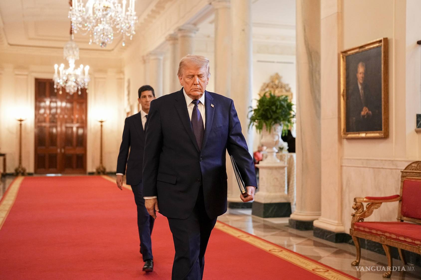 $!Tras varios días de negociaciones con funcionarios iraníes a través de intermediarios para alcanzar un acuerdo preliminar, Trump declaró el 1 de junio de 2026 que la situación comenzaba a volverse “muy aburrida”.