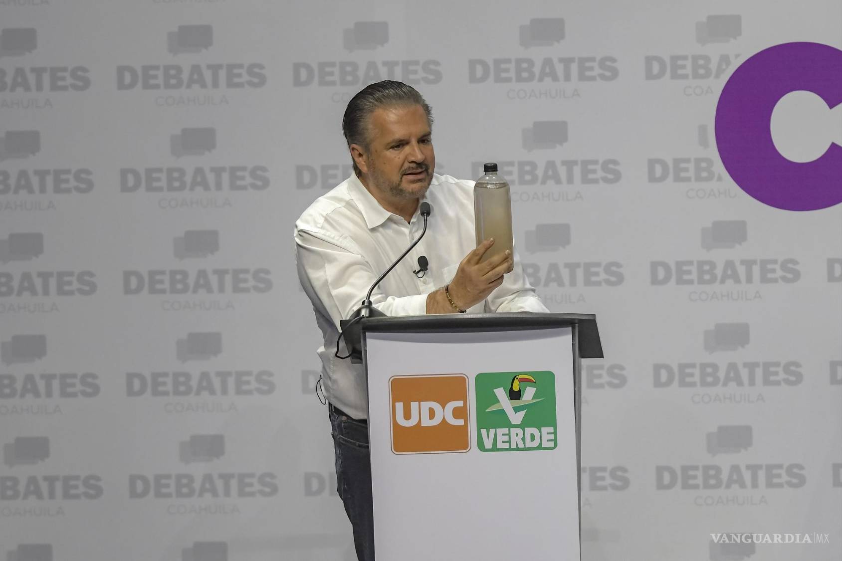 $!Candidatos Coahuila: Si le preguntáramos a su pareja cuál es su peor defecto, ¿qué nos diría?