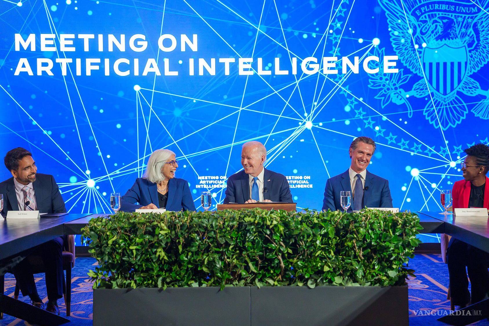$!Joe Biden alcanzó en 2023 un acuerdo voluntario de seguridad con varias empresas de inteligencia artificial.