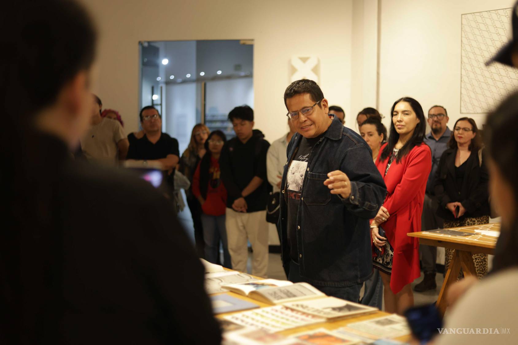 $!Daniel Alcalá recrea los pasos del modernismo mexicano con exposición en Saltillo