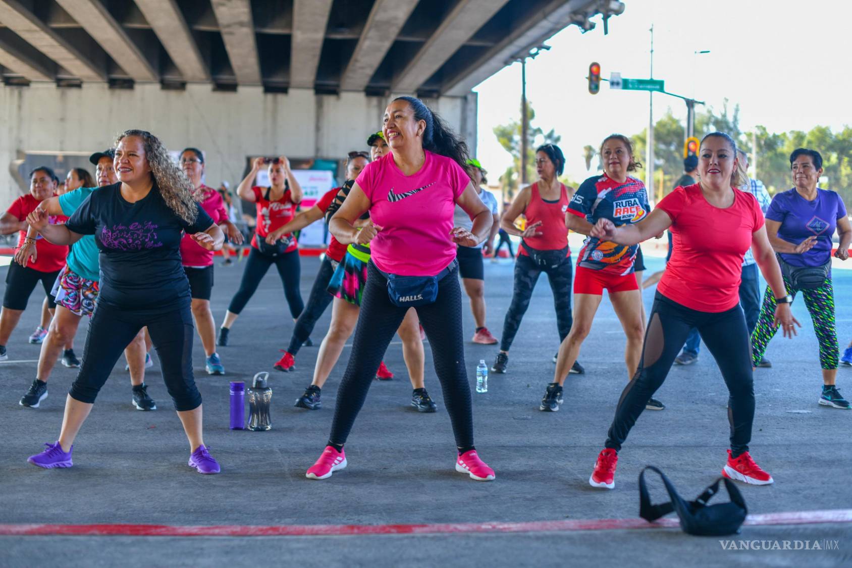 $!Más de 30 actividades llenaron de vida, color y alegría los casi 5 kilómetros de la Ruta Recreativa.