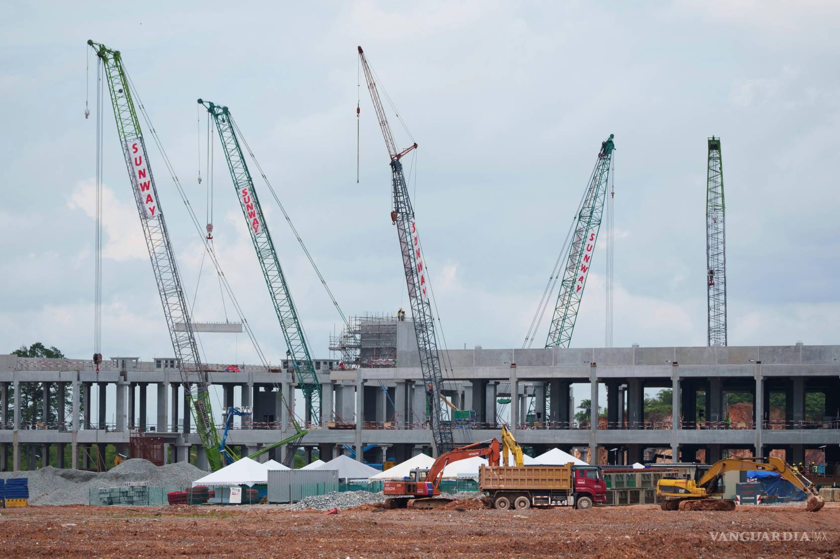 $!n edificio de centro de datos en construcción en el Parque Tecnológico de Sedenak, en el estado de Johor, Malasia, el 27 de septiembre de 2024.