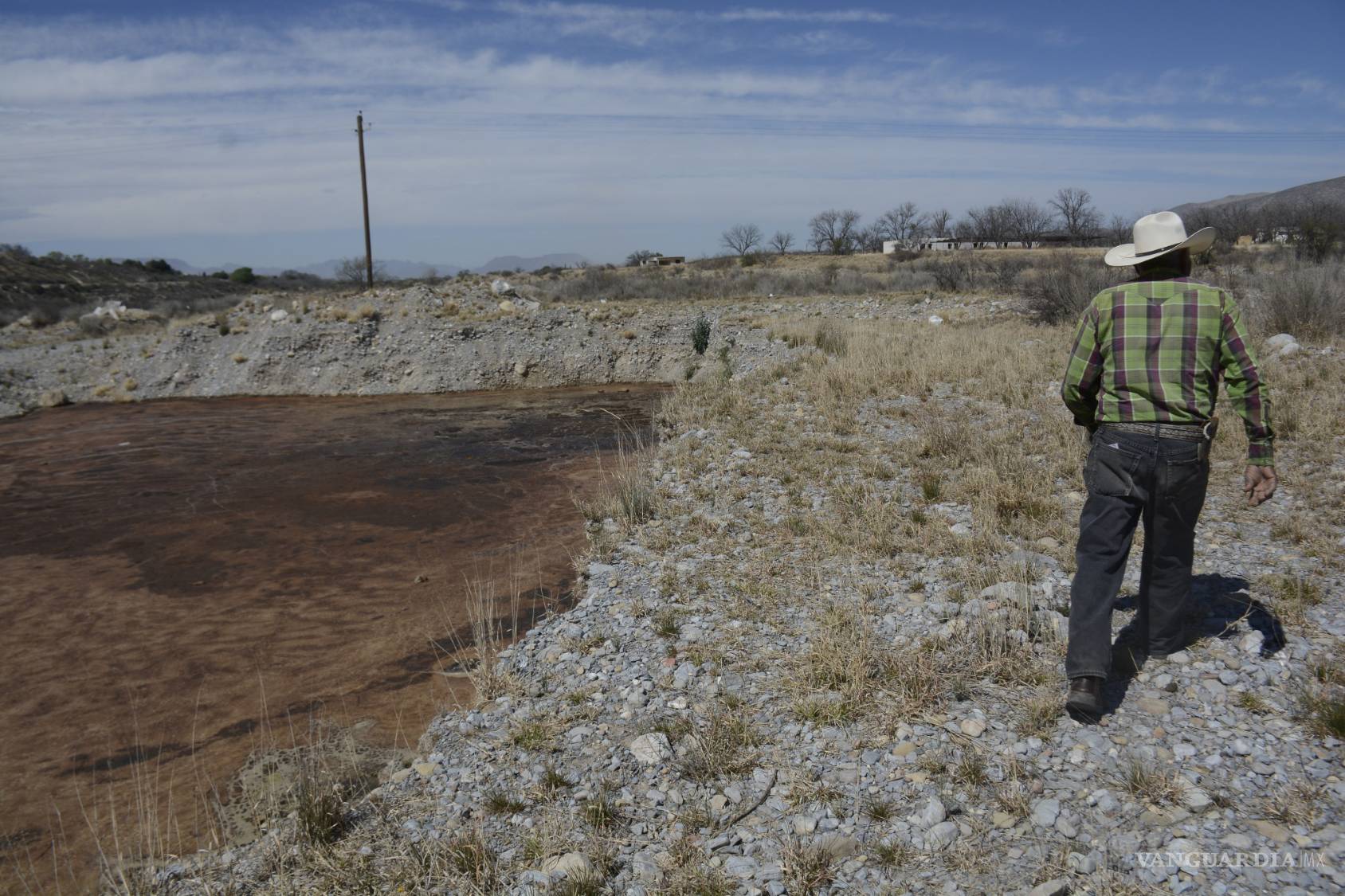 $!‘Jugosa’, sin permisos ecológicos, contamina… y ni a quién le importe
