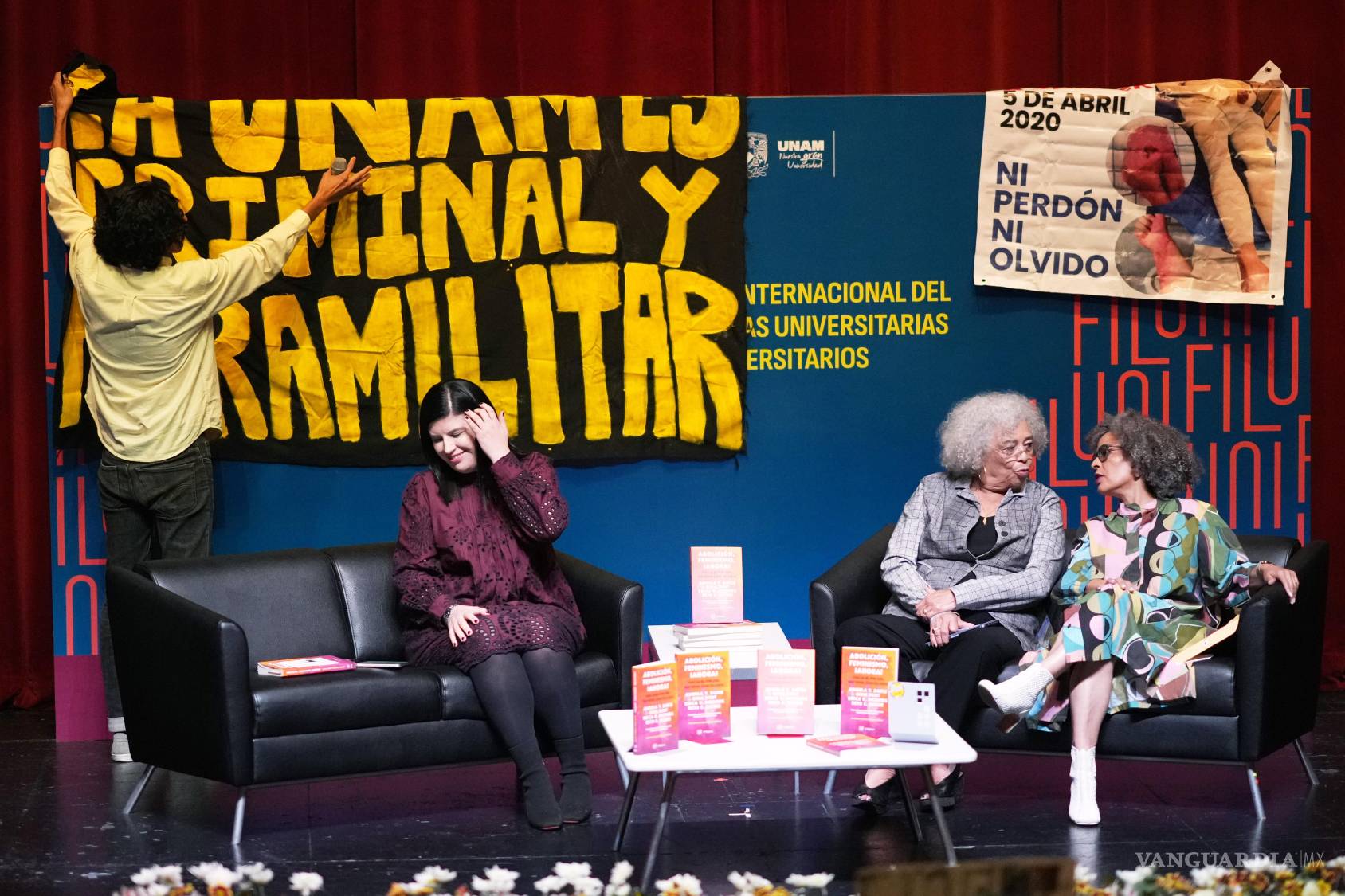 $!La protesta insistió en la liberación de prisioneros políticos en México.