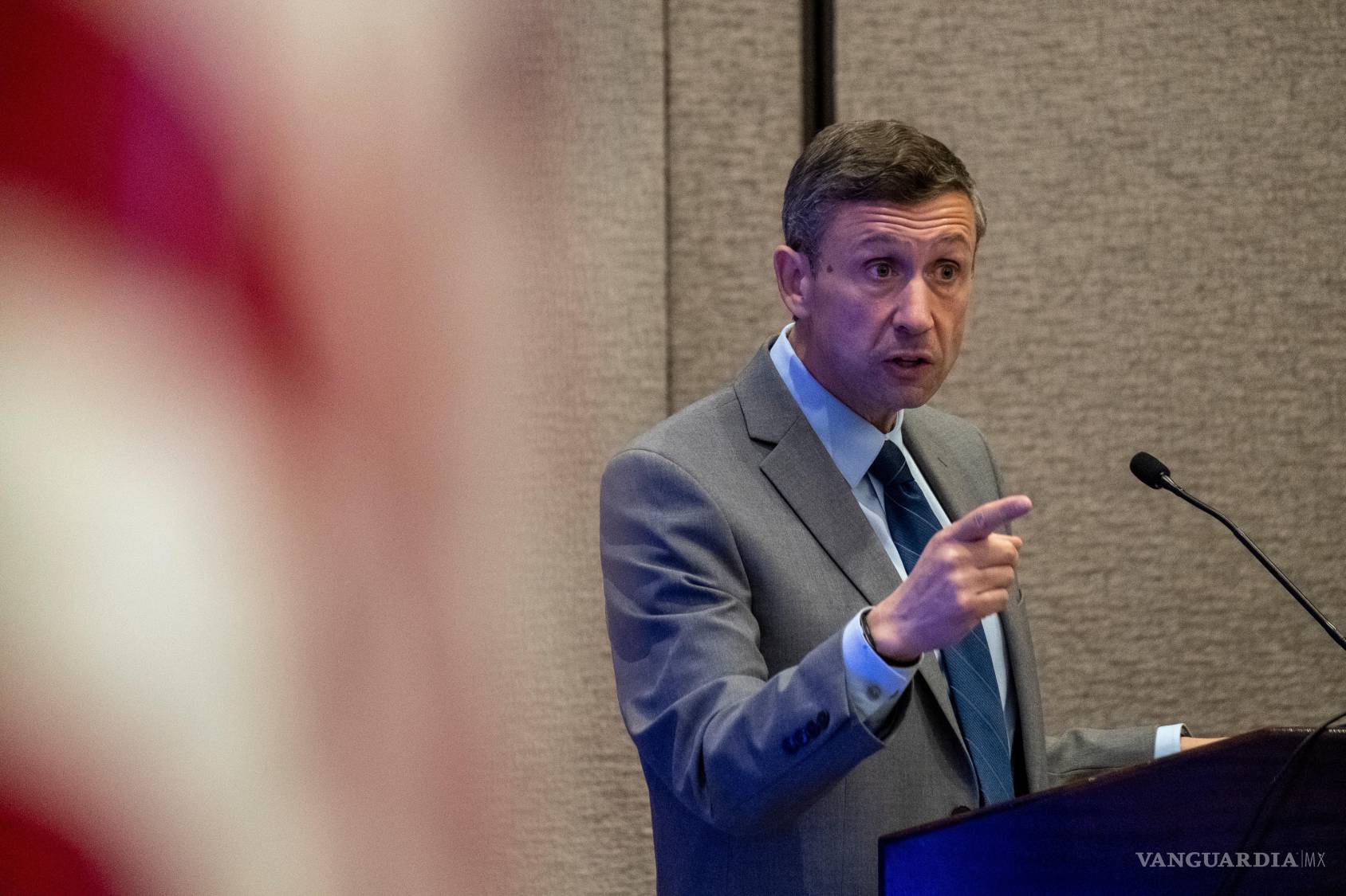 $!El presidente del Comité Nacional Demócrata Ken Martin en una reunión del Consejo Sindical el jueves 13 de agosto de 2026, en Austin, Texas.