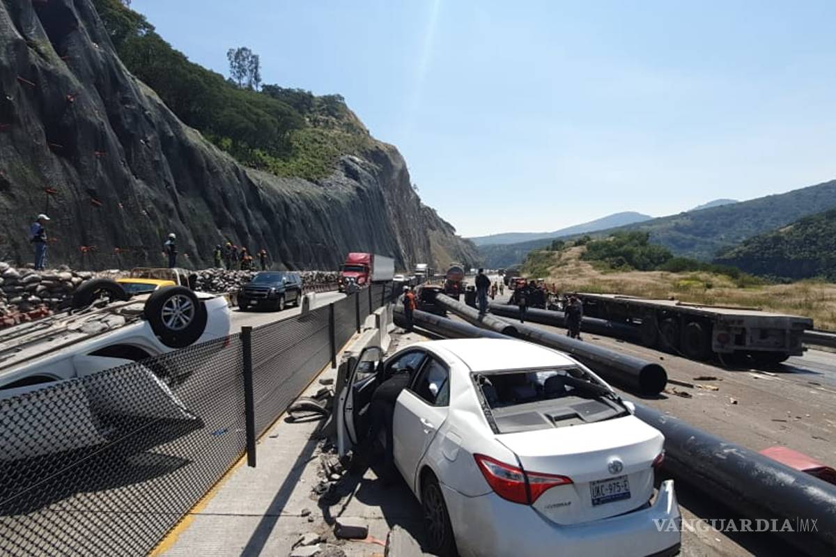'El Mijis' vuelca su auto en la México - Querétaro; acababa de recibir quimioterapia